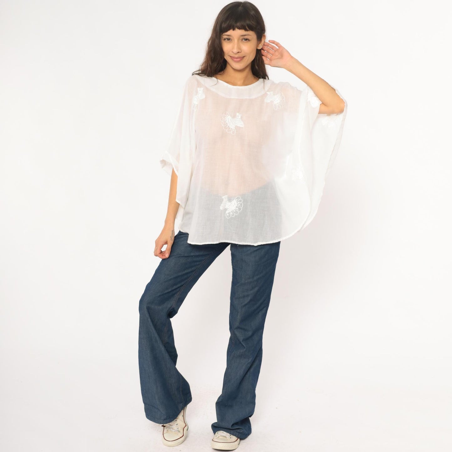 80s White Embroidered Bird Tunic Sheer Cotton Peter Pan Collar Kimono Sleeve Small Medium