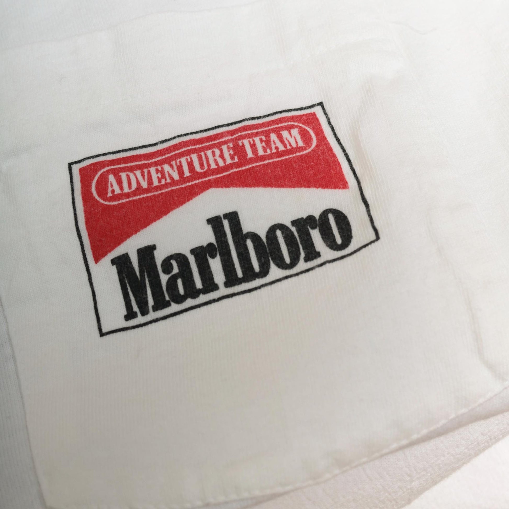 90s Marlboro Adventure Team Kayaking Graphic T-Shirt White Cotton XL