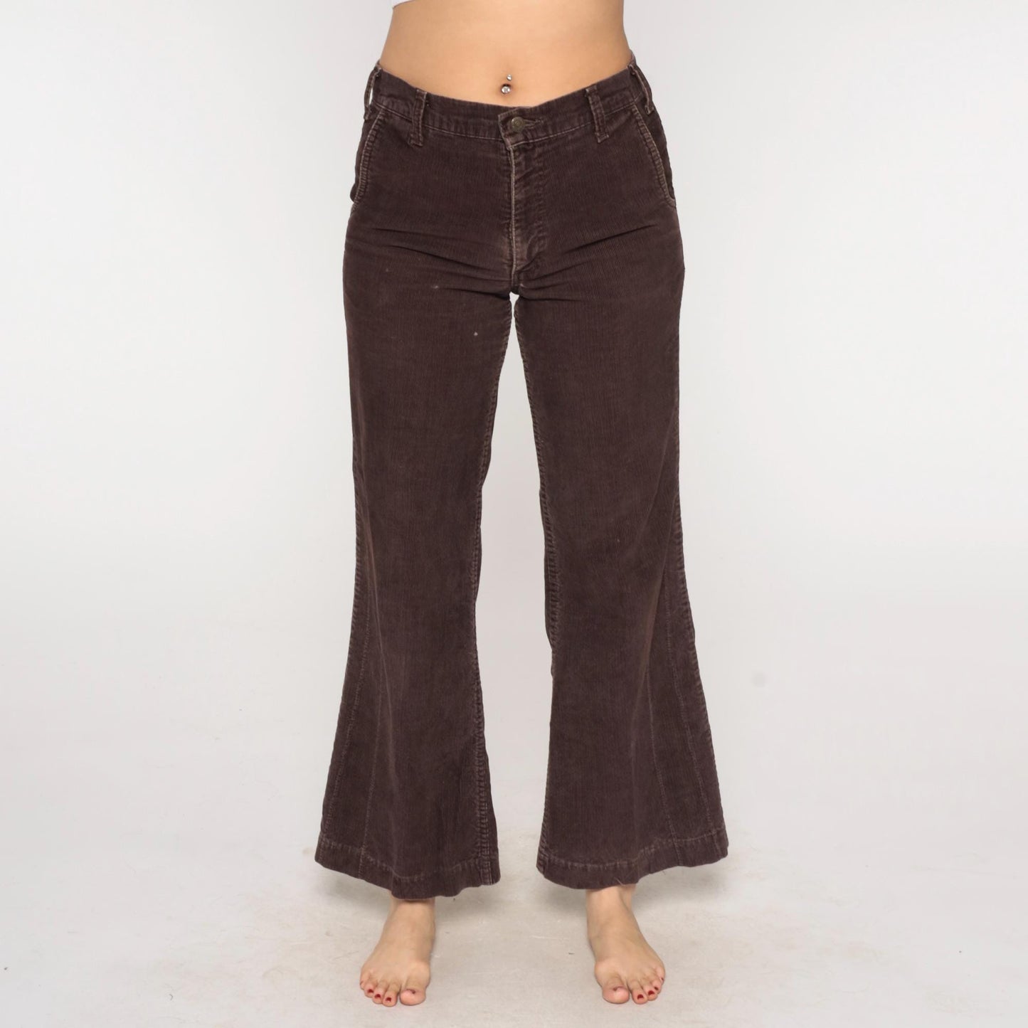 70s Levi's Brown Corduroy Bell Bottom Flared Pants High Rise Medium