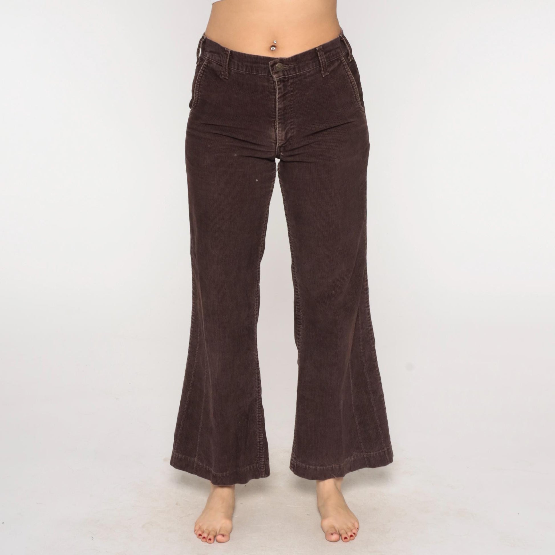 70s Levi's Brown Corduroy Bell Bottom Flared Pants High Rise Medium