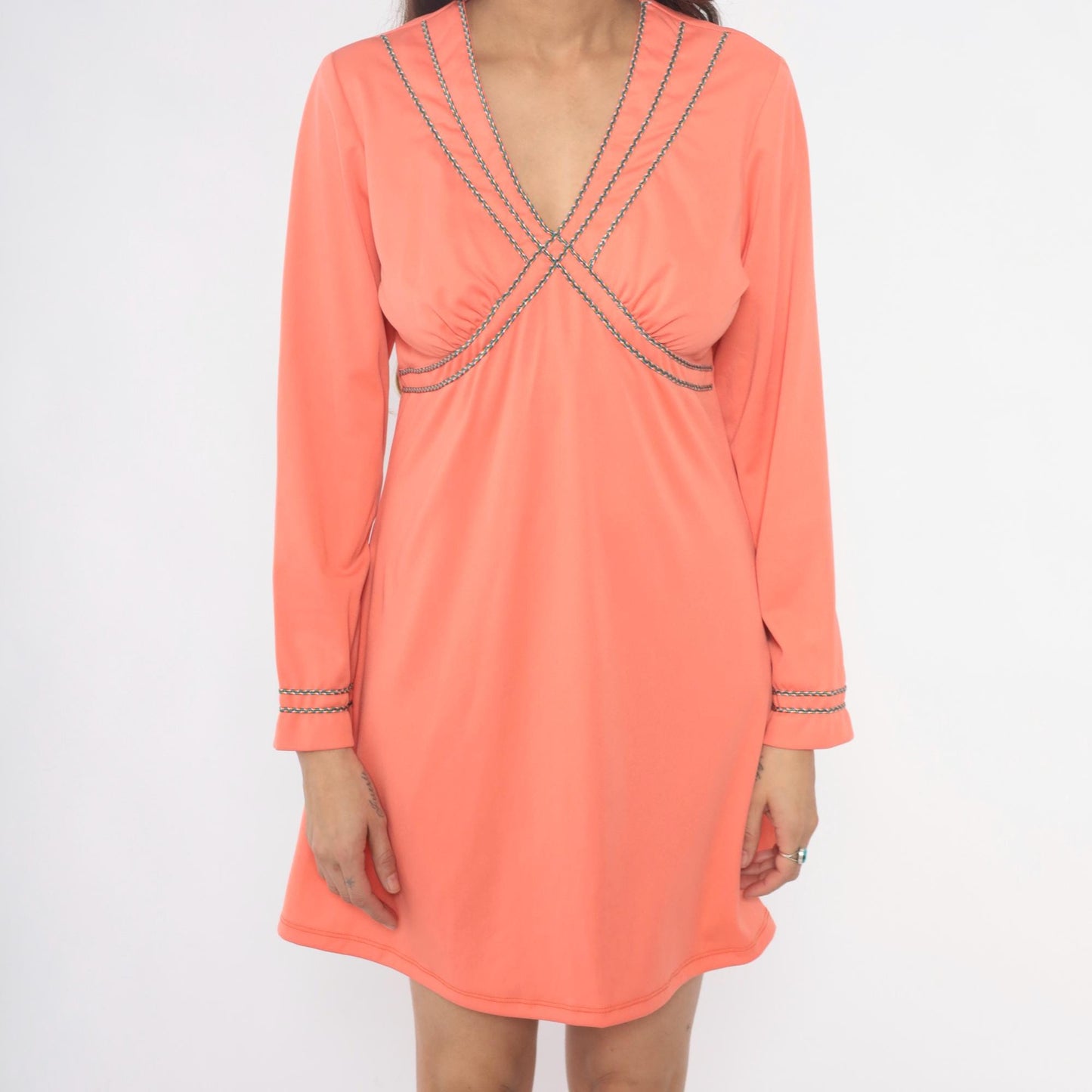 70s Coral Mini Dress Chain Trim V-Neck Long Sleeve Shift Dress Large