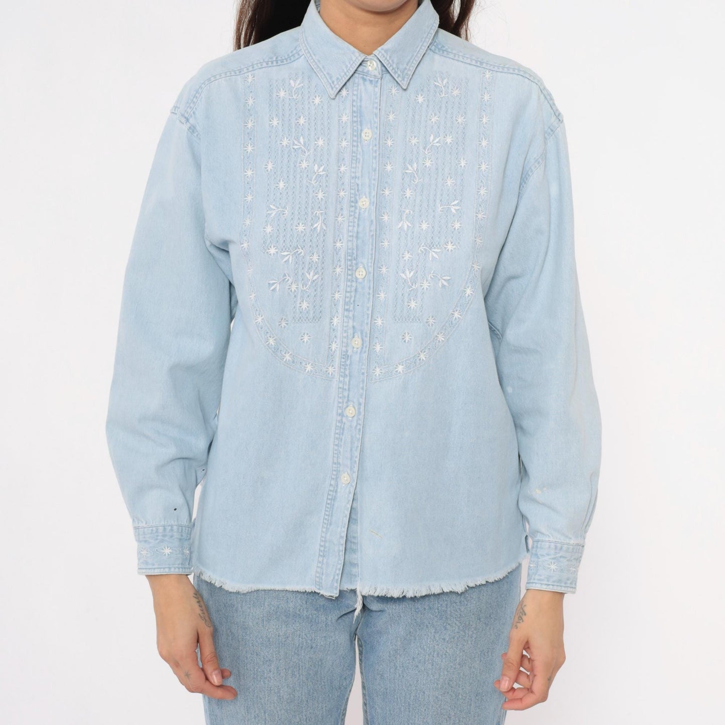 90s LL Bean Chambray Shirt Floral Embroidered Light Blue Cotton Small