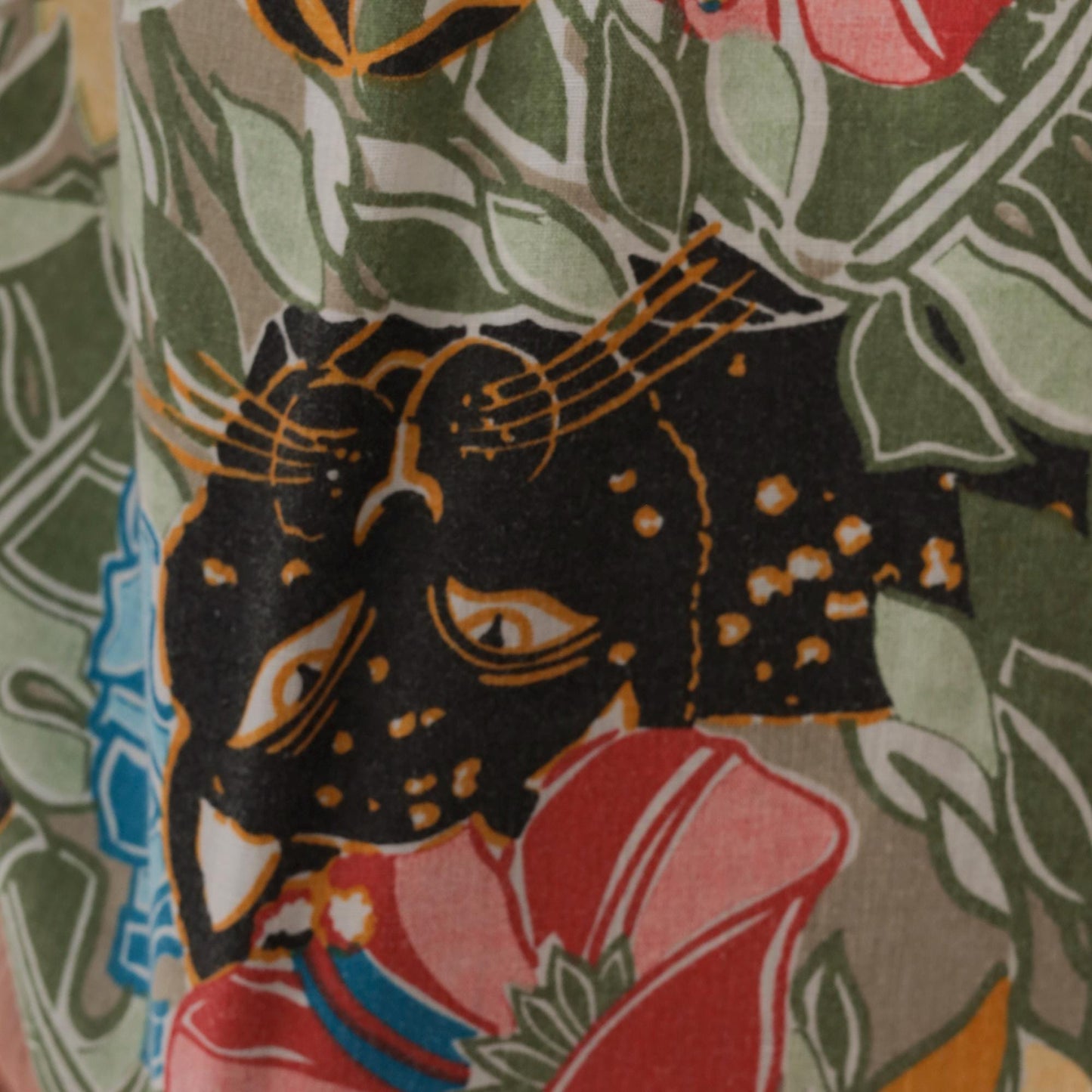 90s Black Panther Tropical Print Button-Up Shirt Monstera Leaf Multicolor Large L