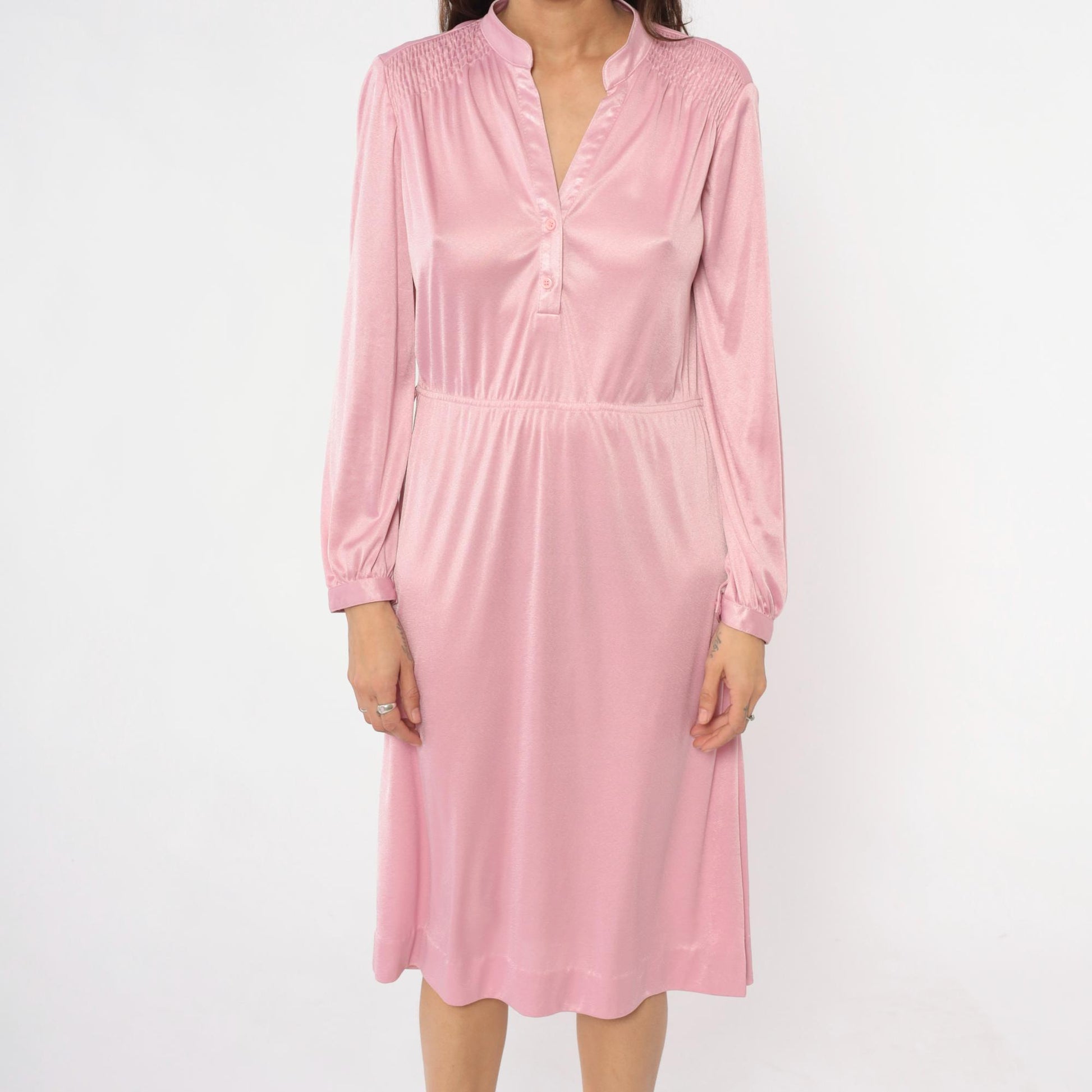 70s Leslie Fay Pink Knee-Length Dress V-Neck Smocked Shoulders Medium Large