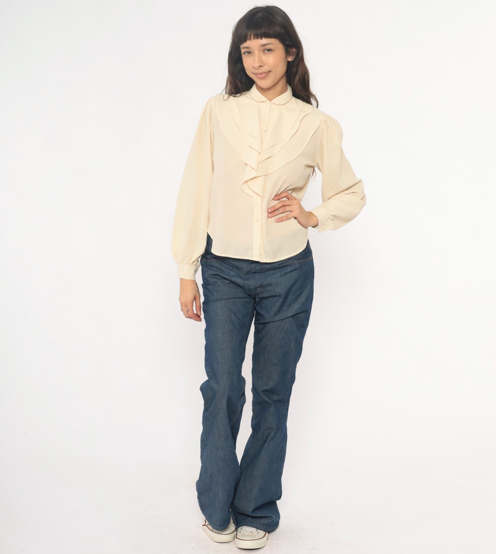 70s Cream Peter Pan Collar Blouse Puff Sleeve Button Front Ruffle Medium
