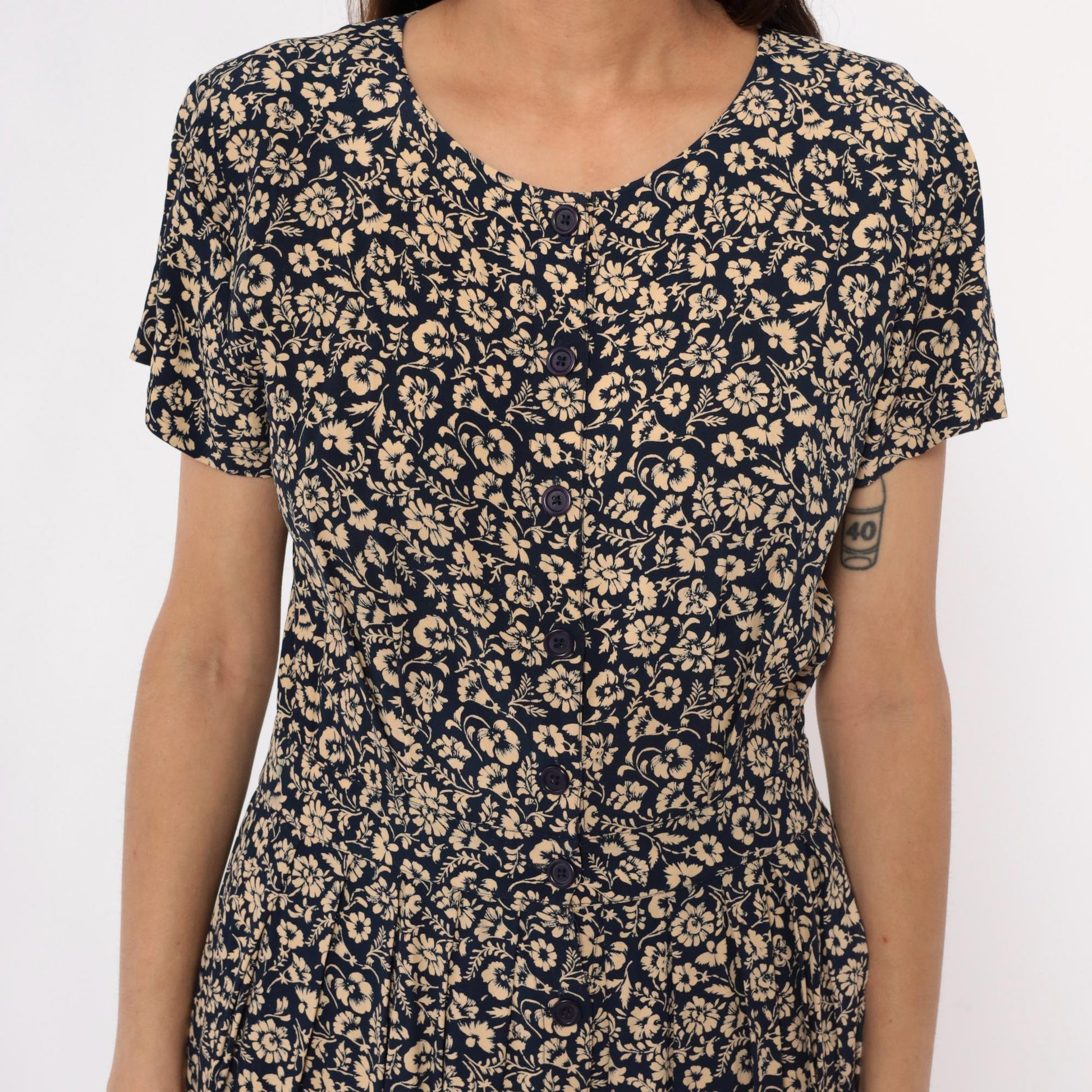90s Liz Claiborne Floral Midi Dress Navy Cream Short Sleeve Medium