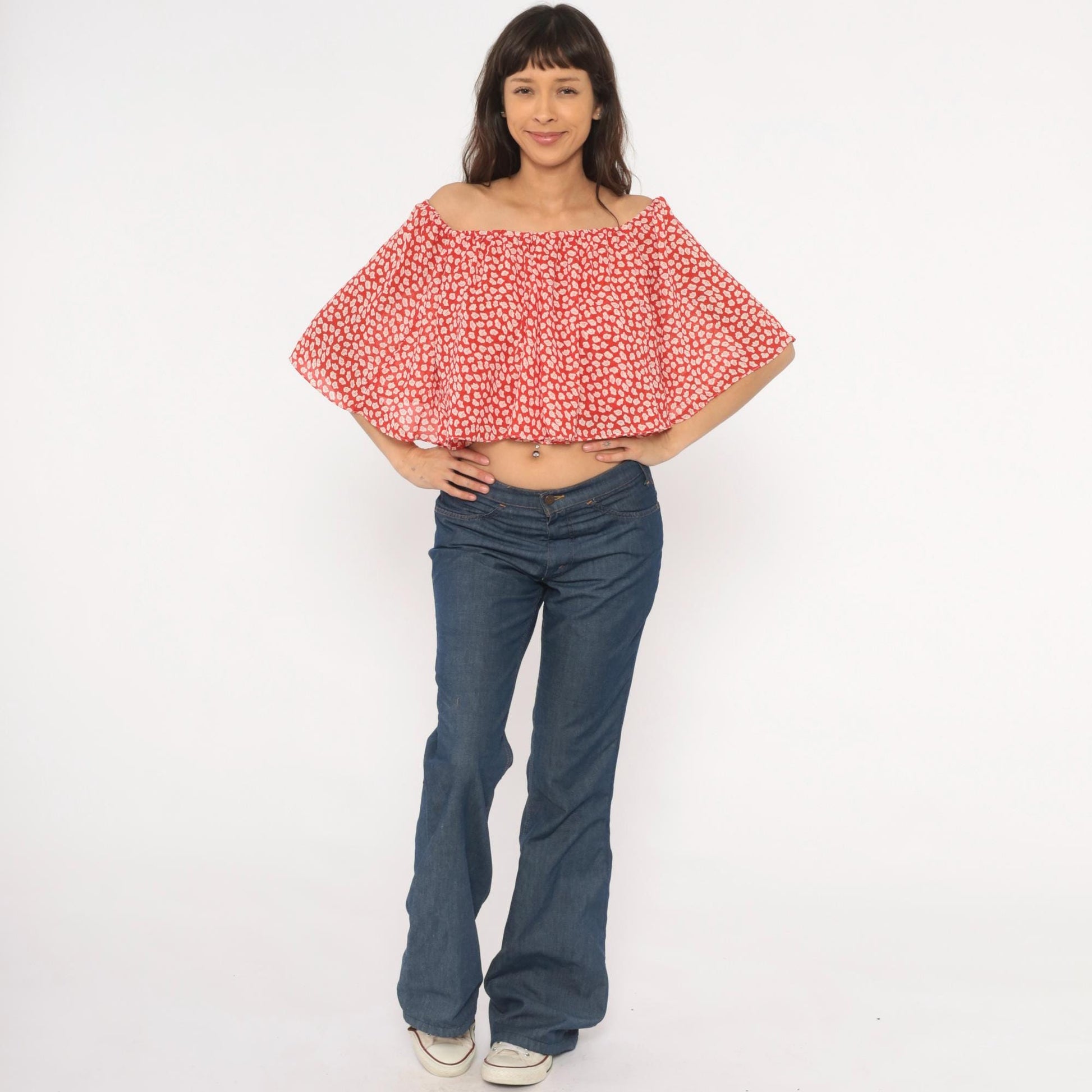 90s Red Floral Off-Shoulder Crop Top Flutter Sleeve White Leaf Print Small