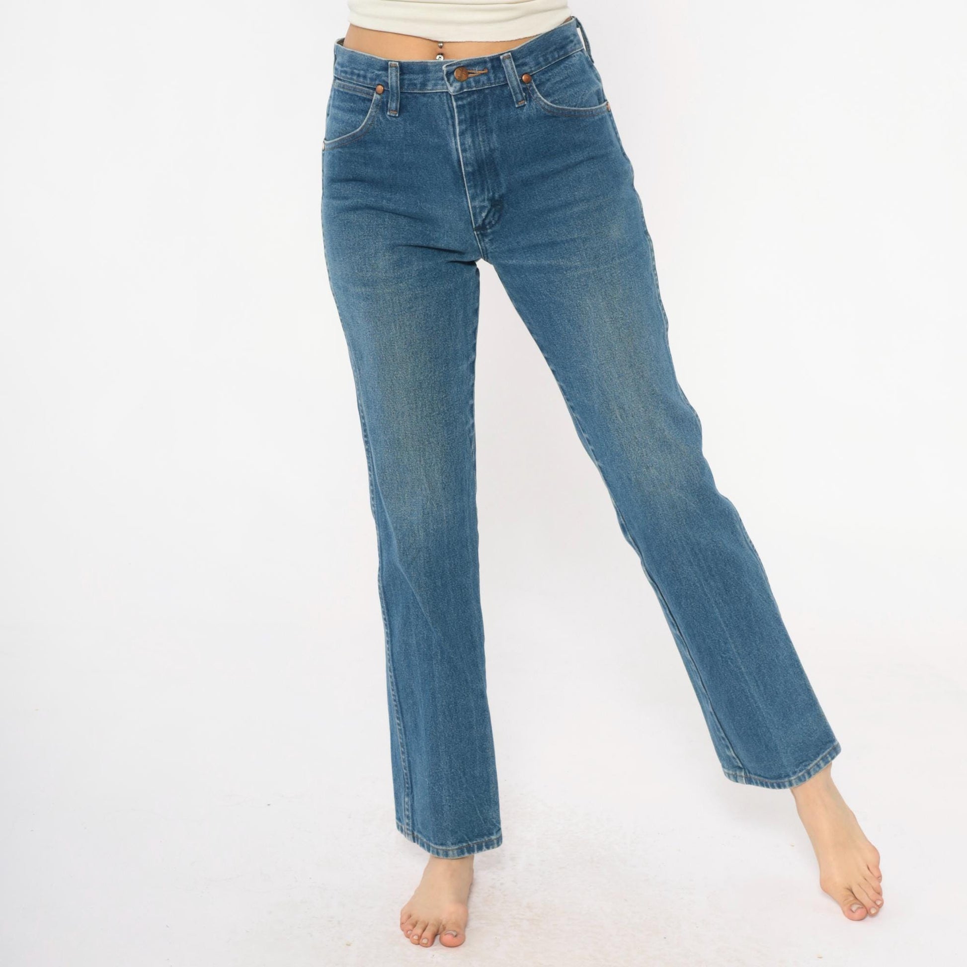 90s Wrangler High Rise Straight Leg Jeans Light Blue Denim 30x32