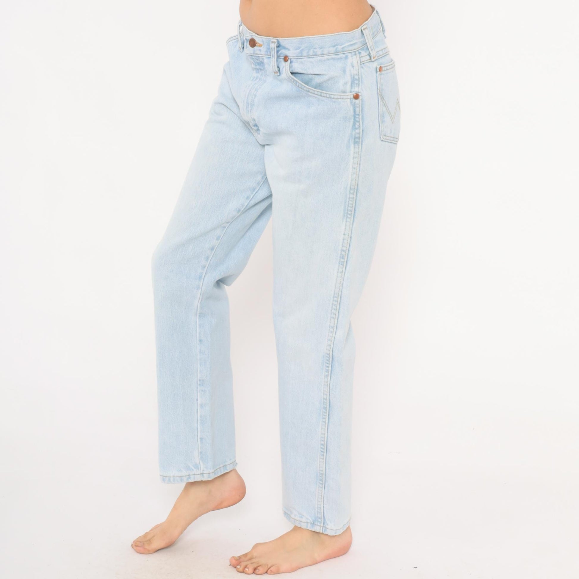 2000s Wrangler Light Wash Straight Leg High Rise Mom Jeans 34x30