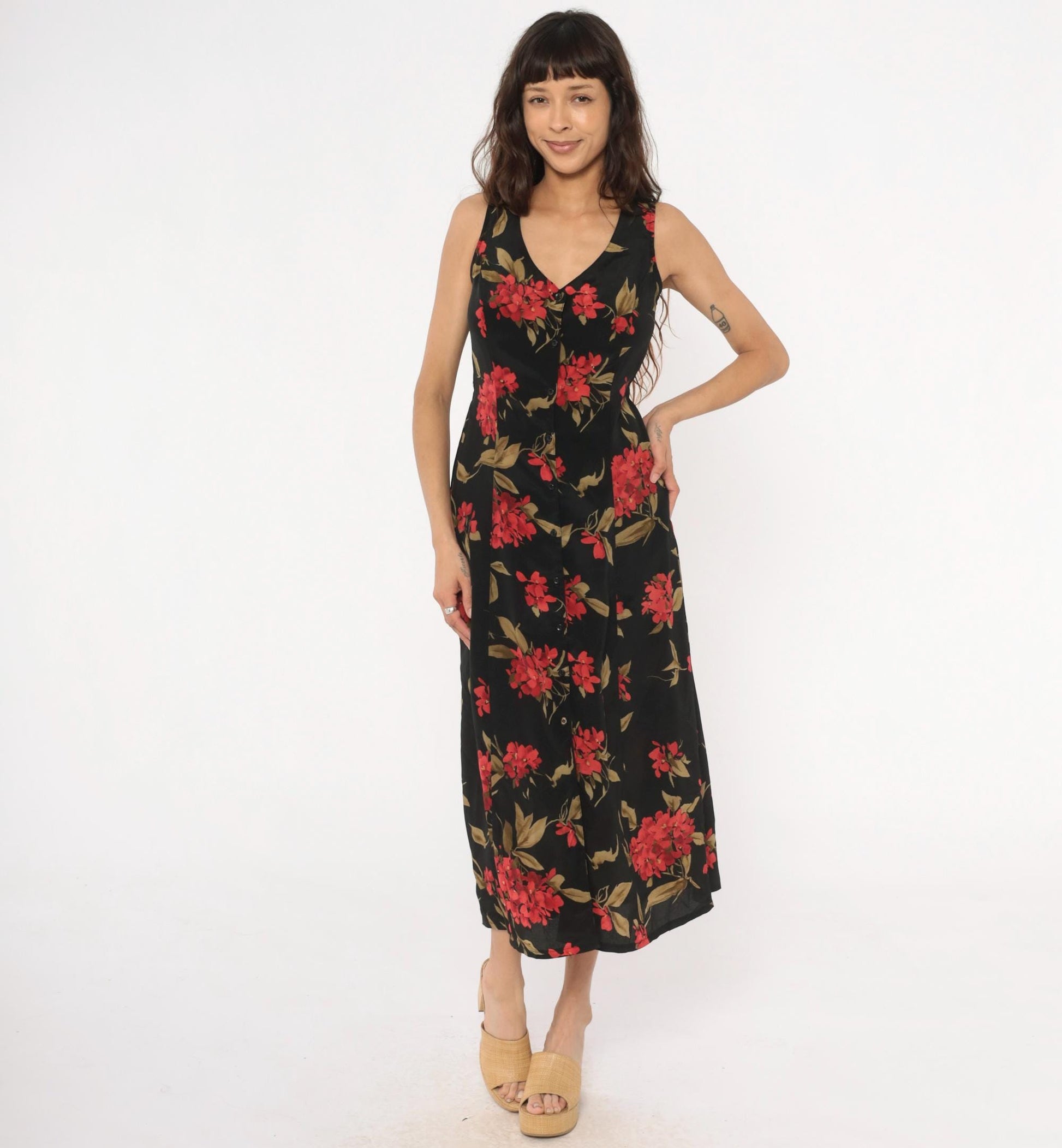 90s Expressions Floral Maxi Dress Black Red Coral Sleeveless V-Neck Medium