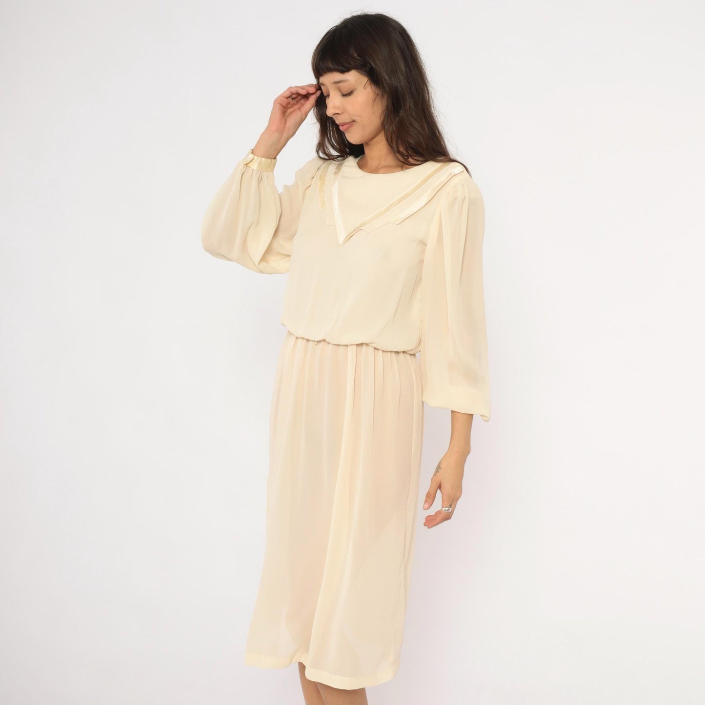 80s Street Scene Cream Chiffon Dress Bishop Sleeve V-Trim Knee-Length Small S