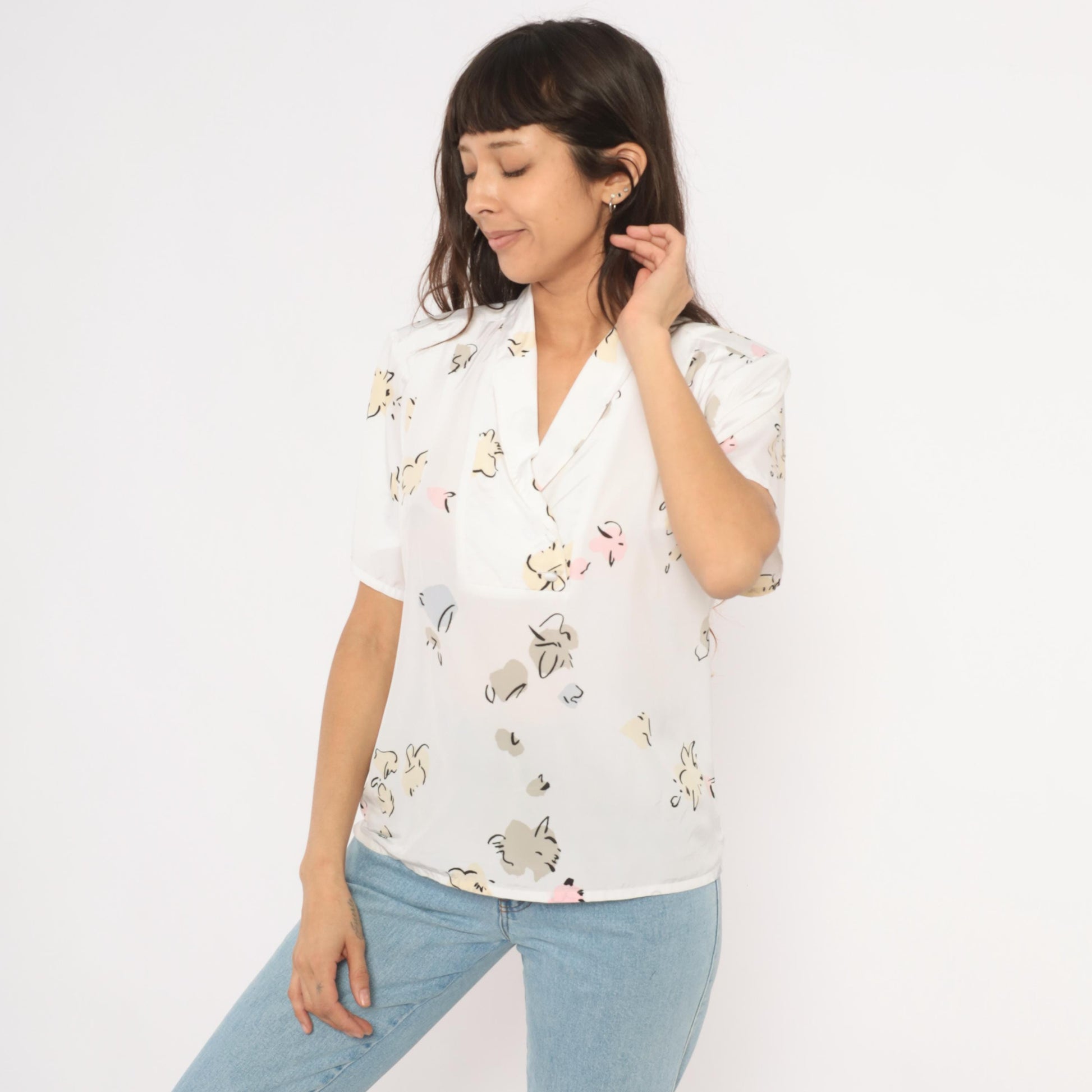 90s Liz Baker Abstract Floral Blouse Cream Shawl Collar V Neck Medium