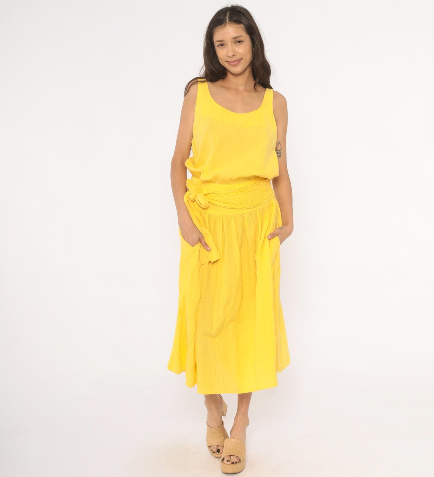 90s Yellow Cotton Sundress Scoop Neck Gathered Midi Tie Sash Medium M