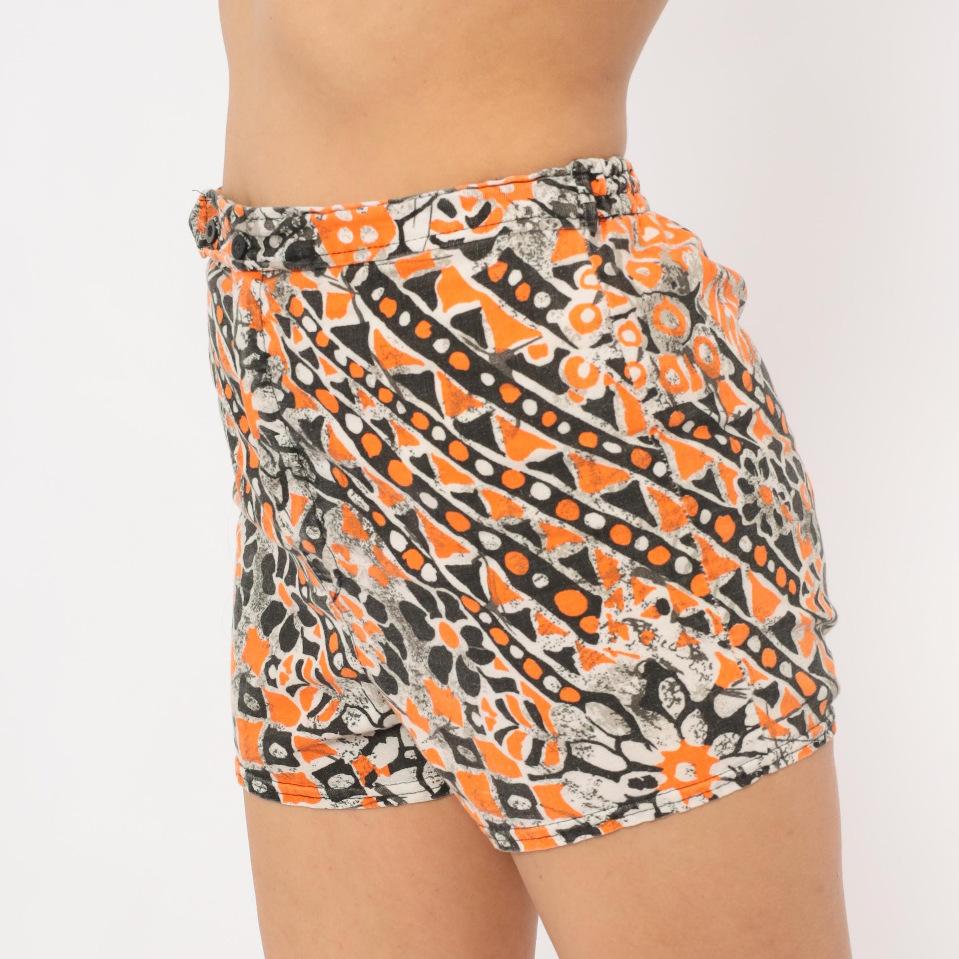 80s Gantner Psychedelic Floral Shorts Orange Black Cotton High Rise Small