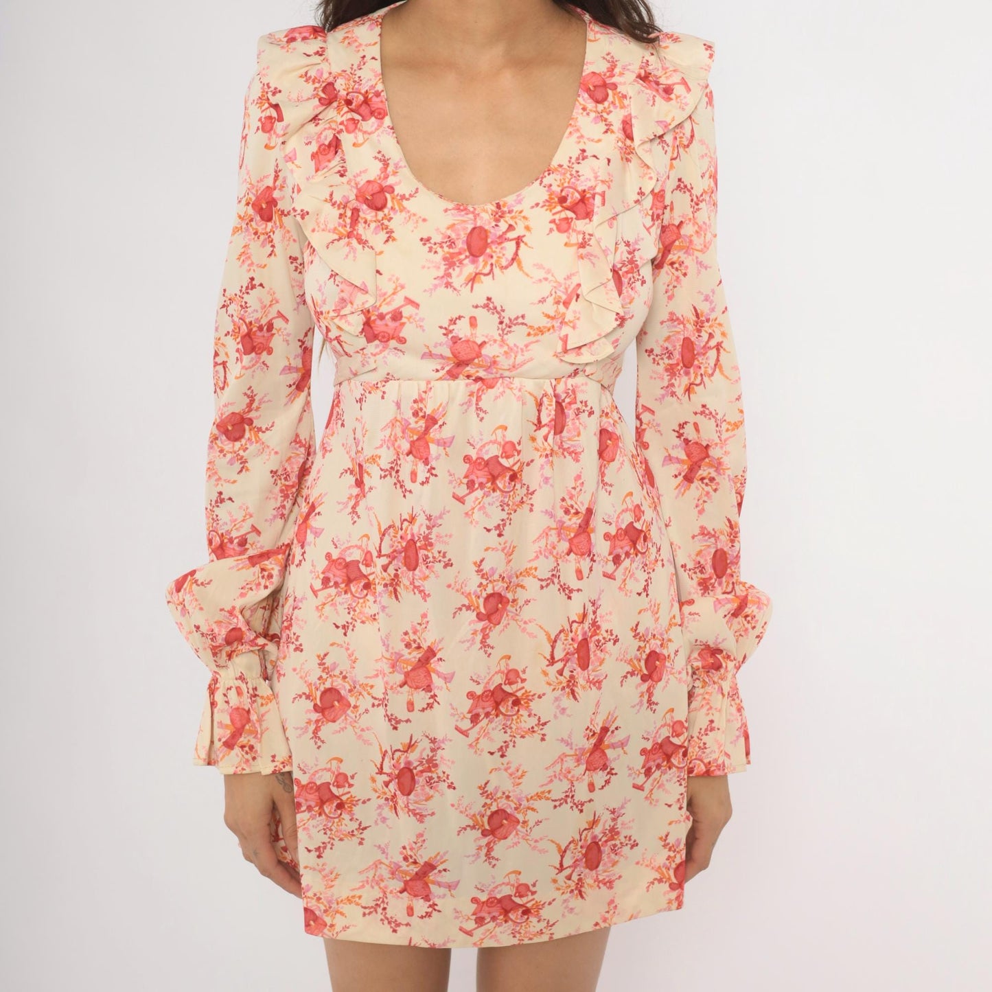 70s Cream Pink Floral Mini Dress Ruffle Collar Bell Sleeve Tie Waist Medium