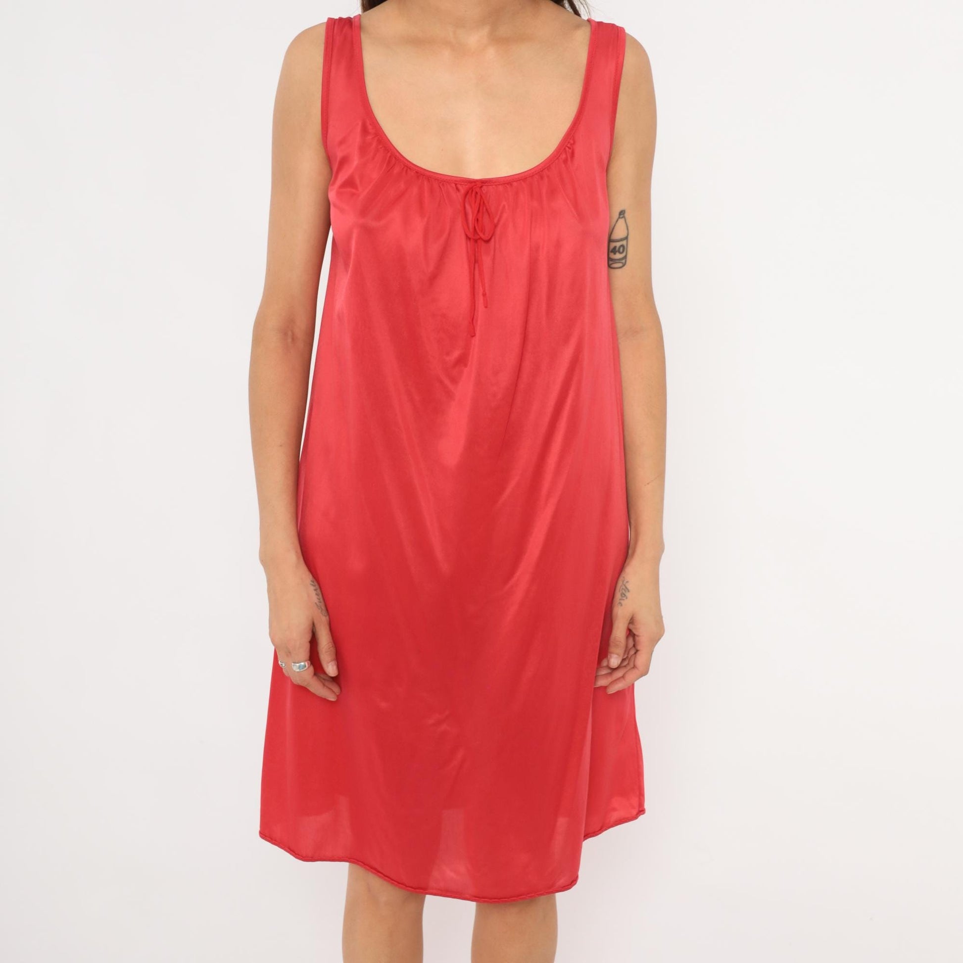 80s Eve Moral Red Satin Nightgown Scoop Neck Knee Length Medium M