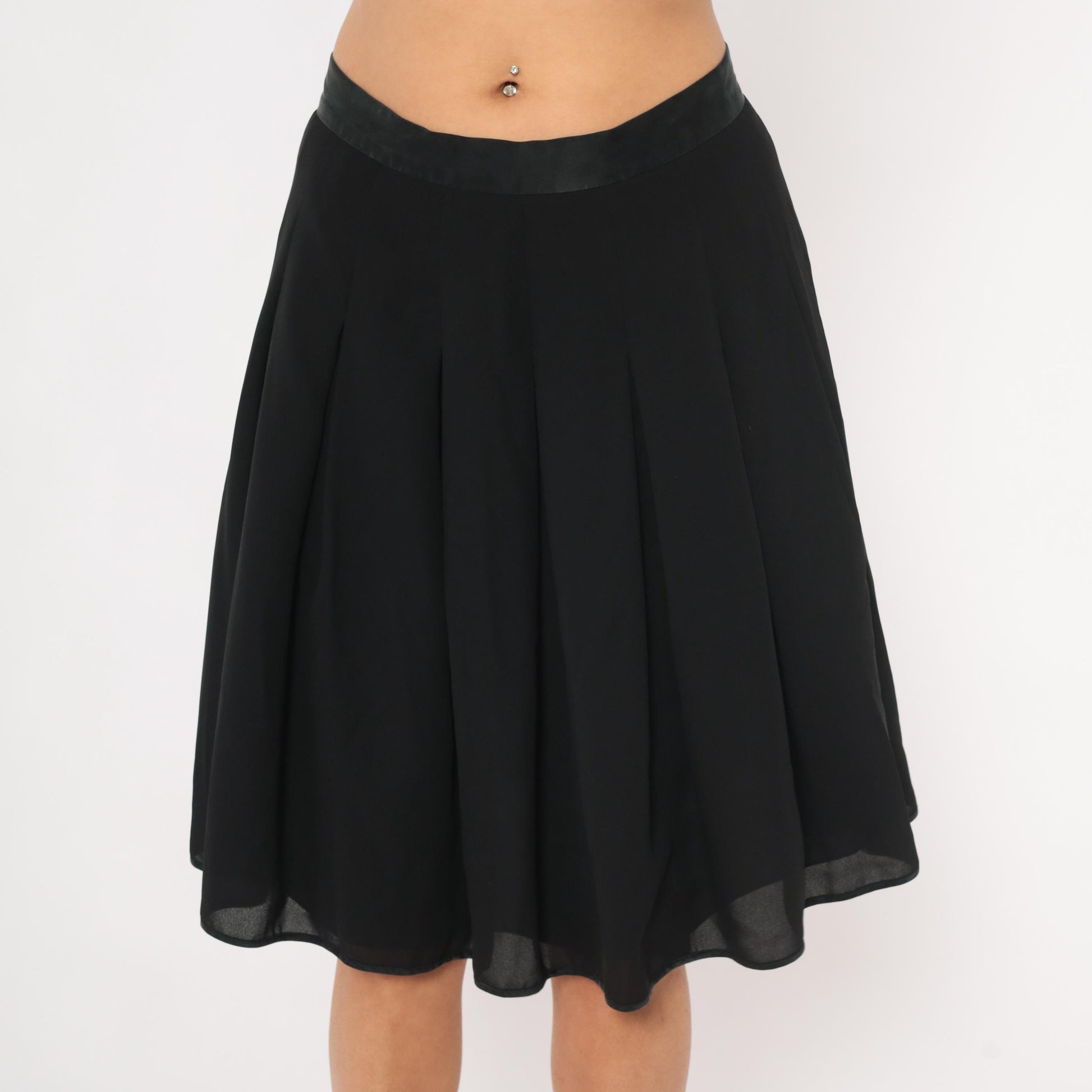 90s Liz Claiborne Black Pleated Knee Skirt A-Line Satin Waistband Large L