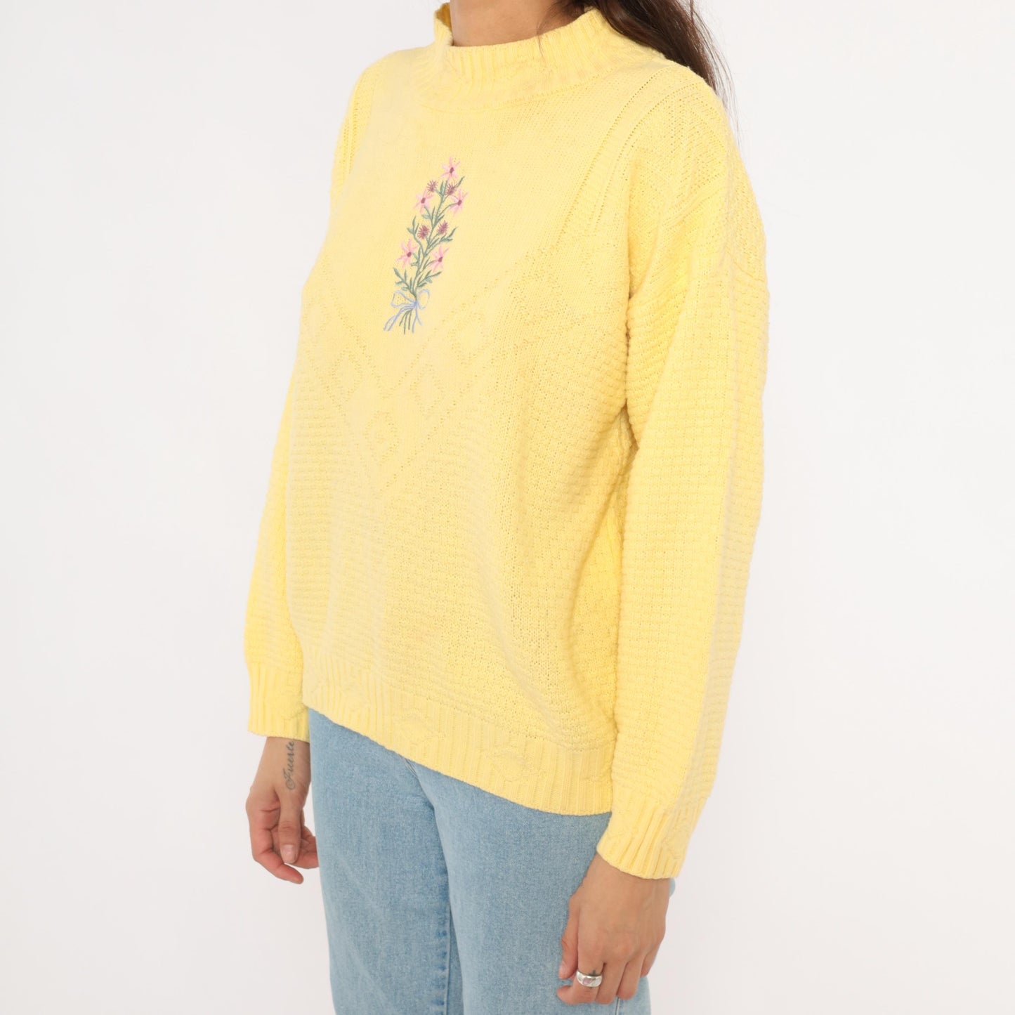 80s Liz Thomas Embroidered Floral Bouquet Knit Pullover Yellow Medium M