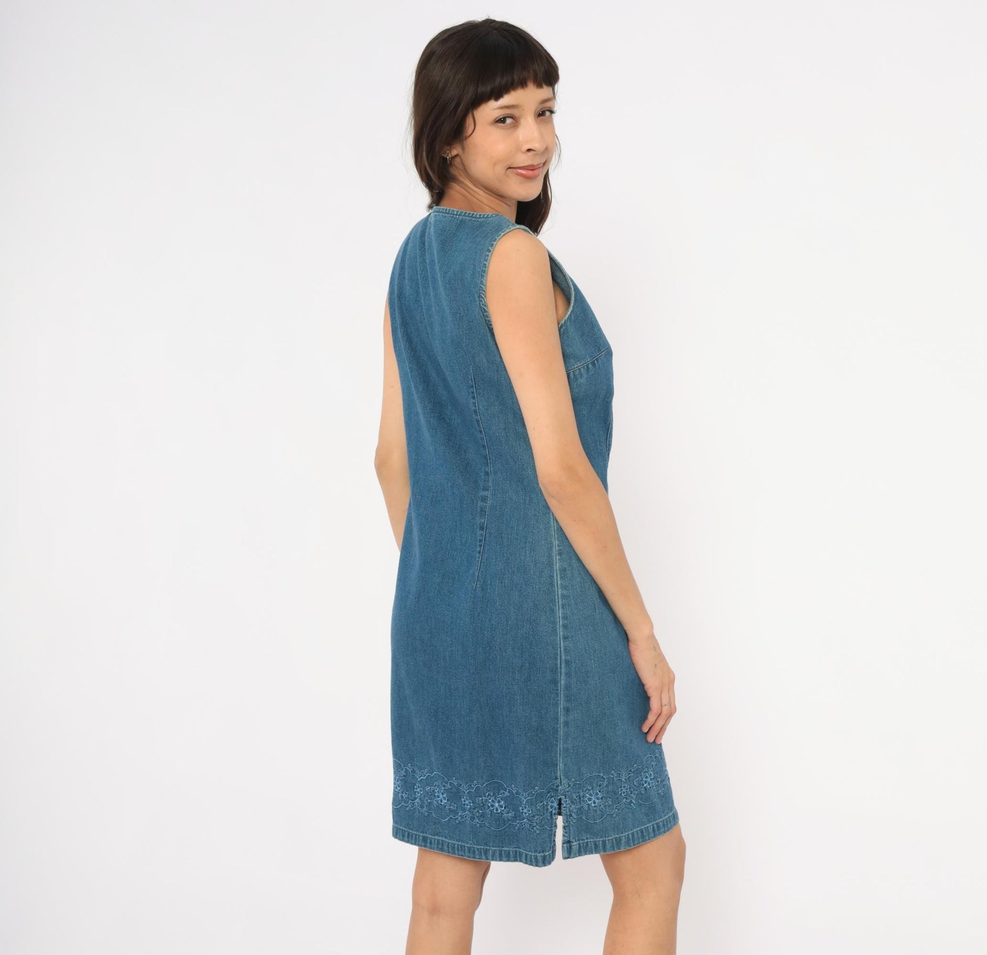 90s Cherokee Denim Shift Dress Embroidered Floral Hem Notch Neck Blue Small S