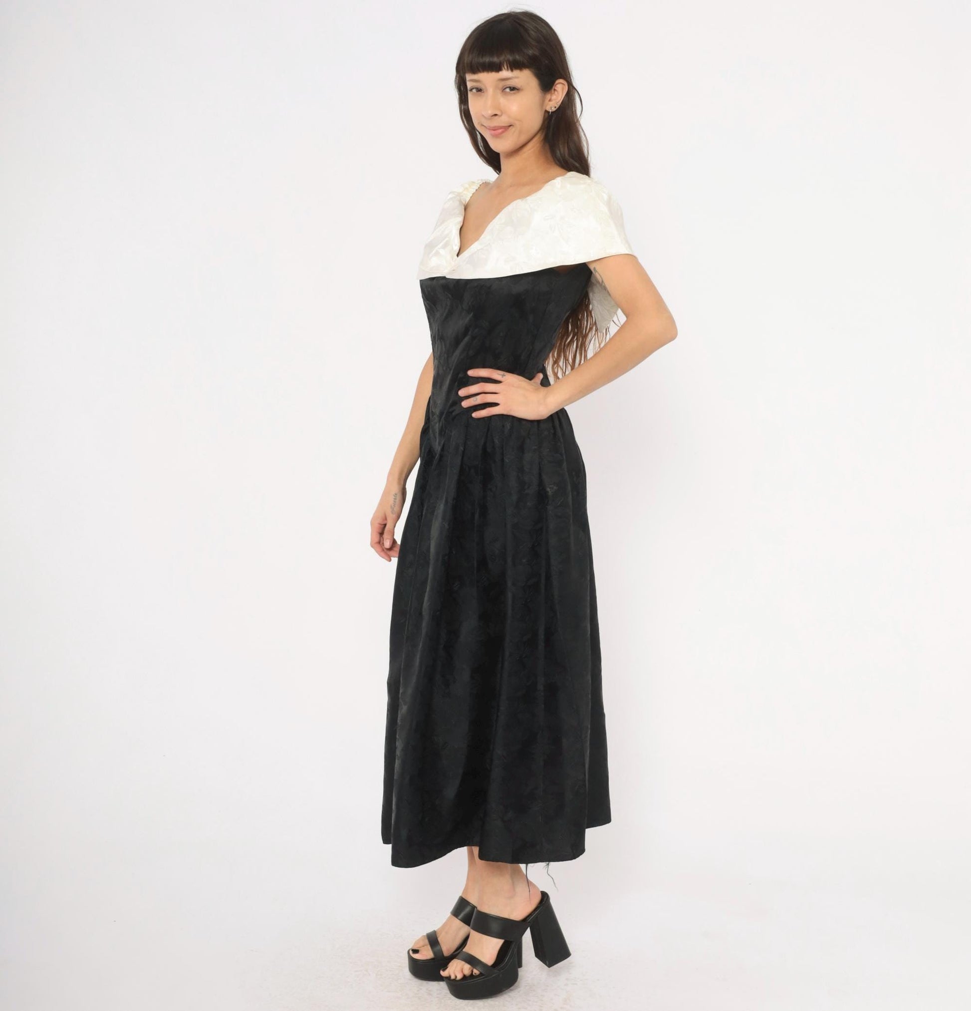 90s Black Ivory Jacquard Off-Shoulder Evening Gown Basque Waist Large L