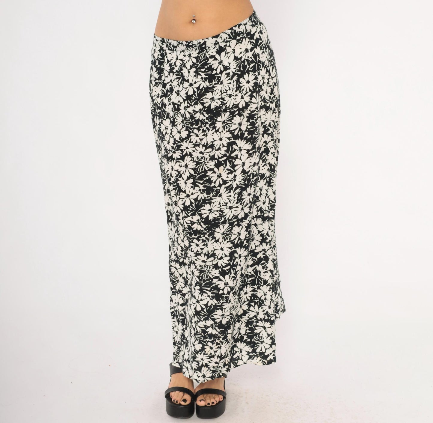 Y2K Briggs Black Daisy Floral Maxi Skirt Ivory Cream Medium M