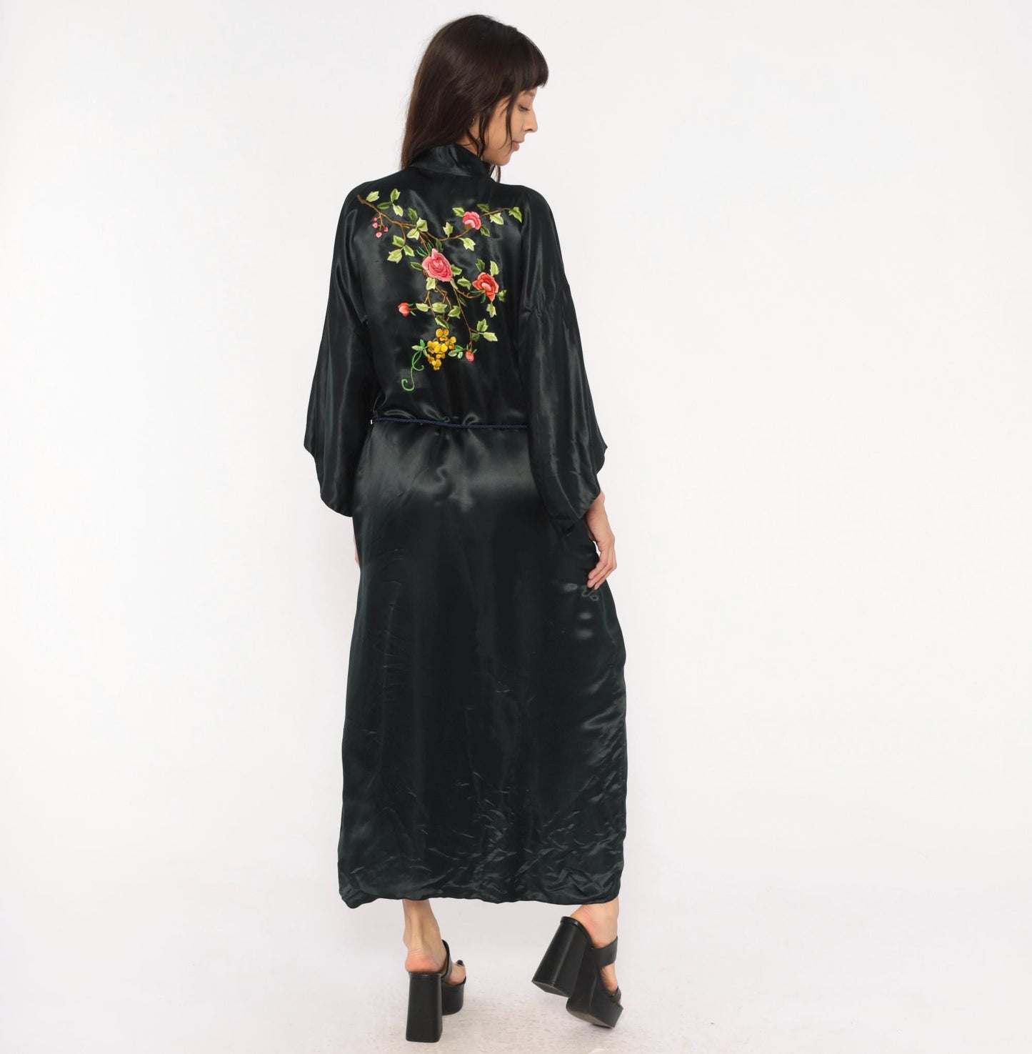 80s Xiangshan Yiyuan Black Silk Kimono Robe Embroidered Floral Maxi Extra Large