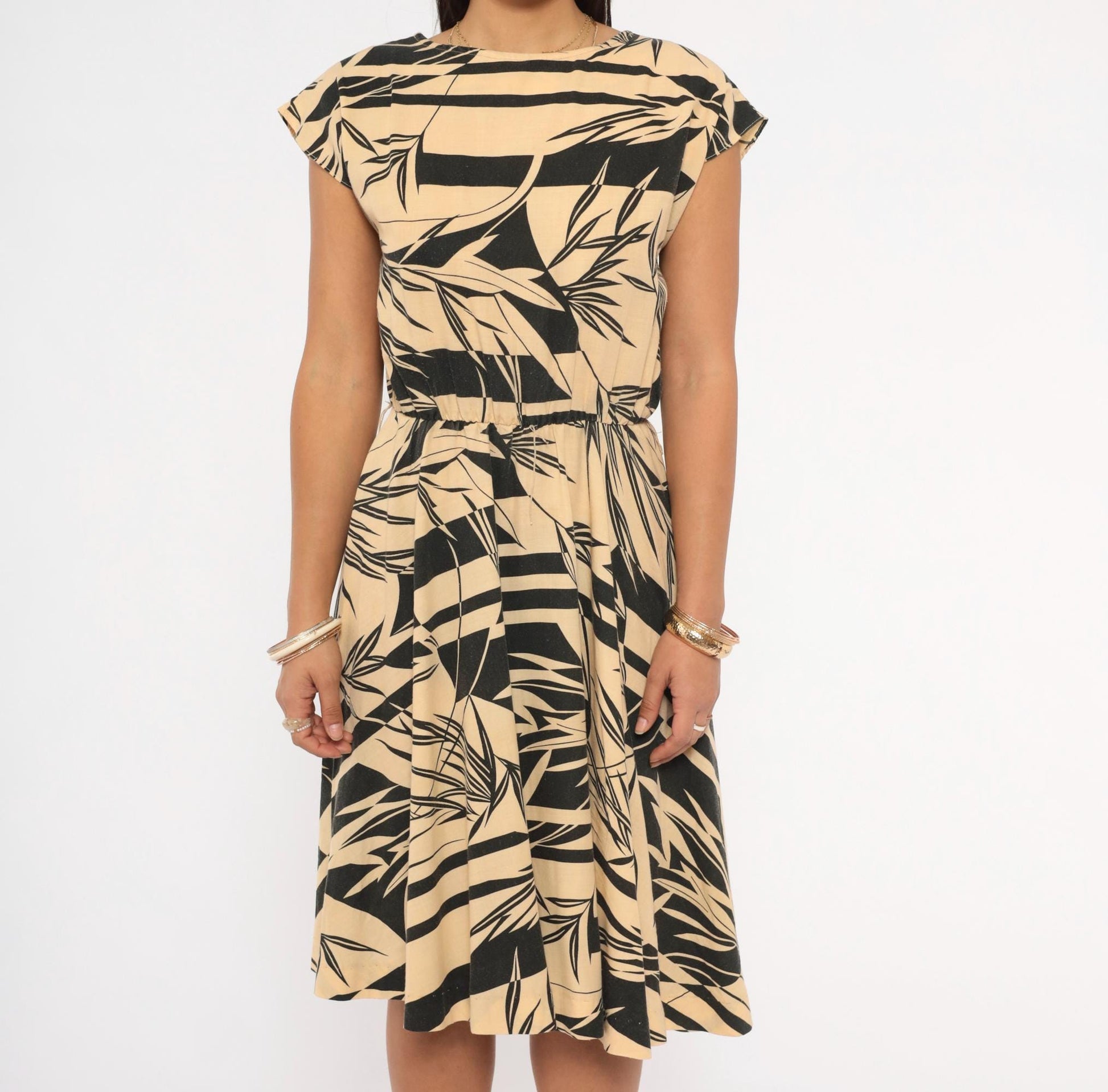 80s Tropical Leaf Print Dress Black Tan Cap Sleeve Knee-Length Small