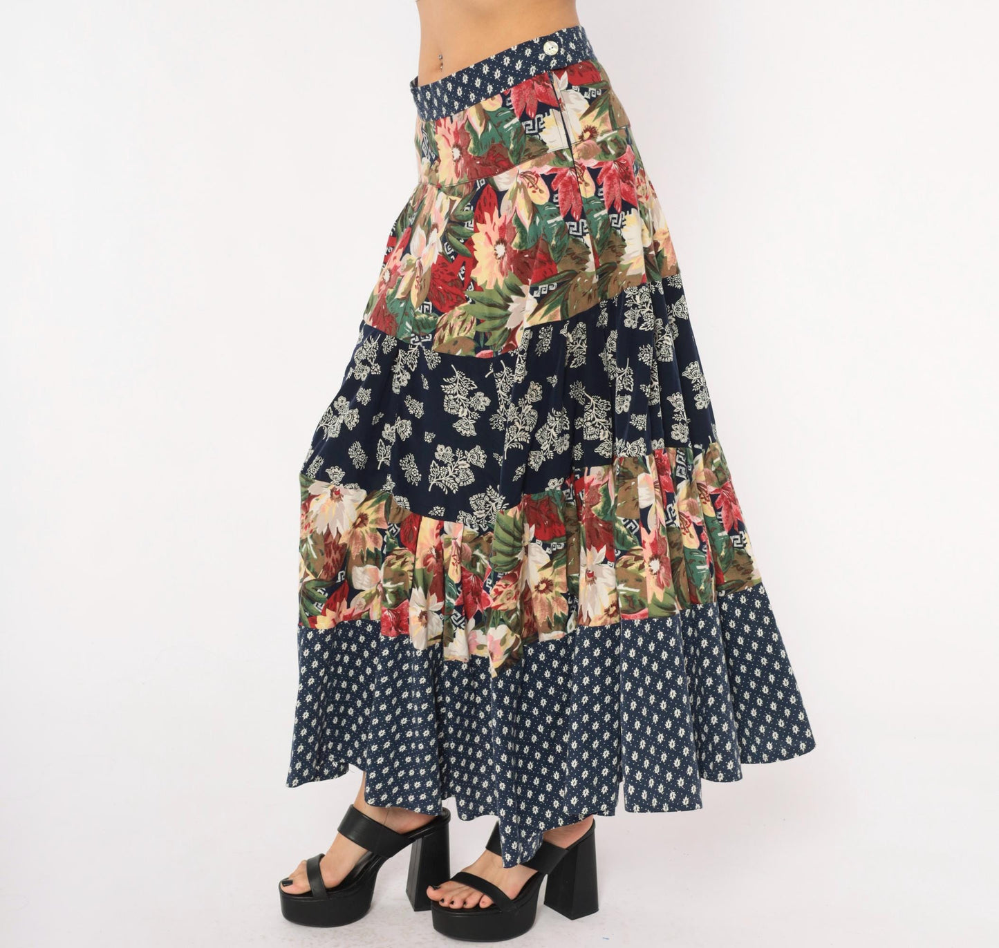 80s Patchwork Tiered Midi Skirt Floral Navy Cotton Medium M