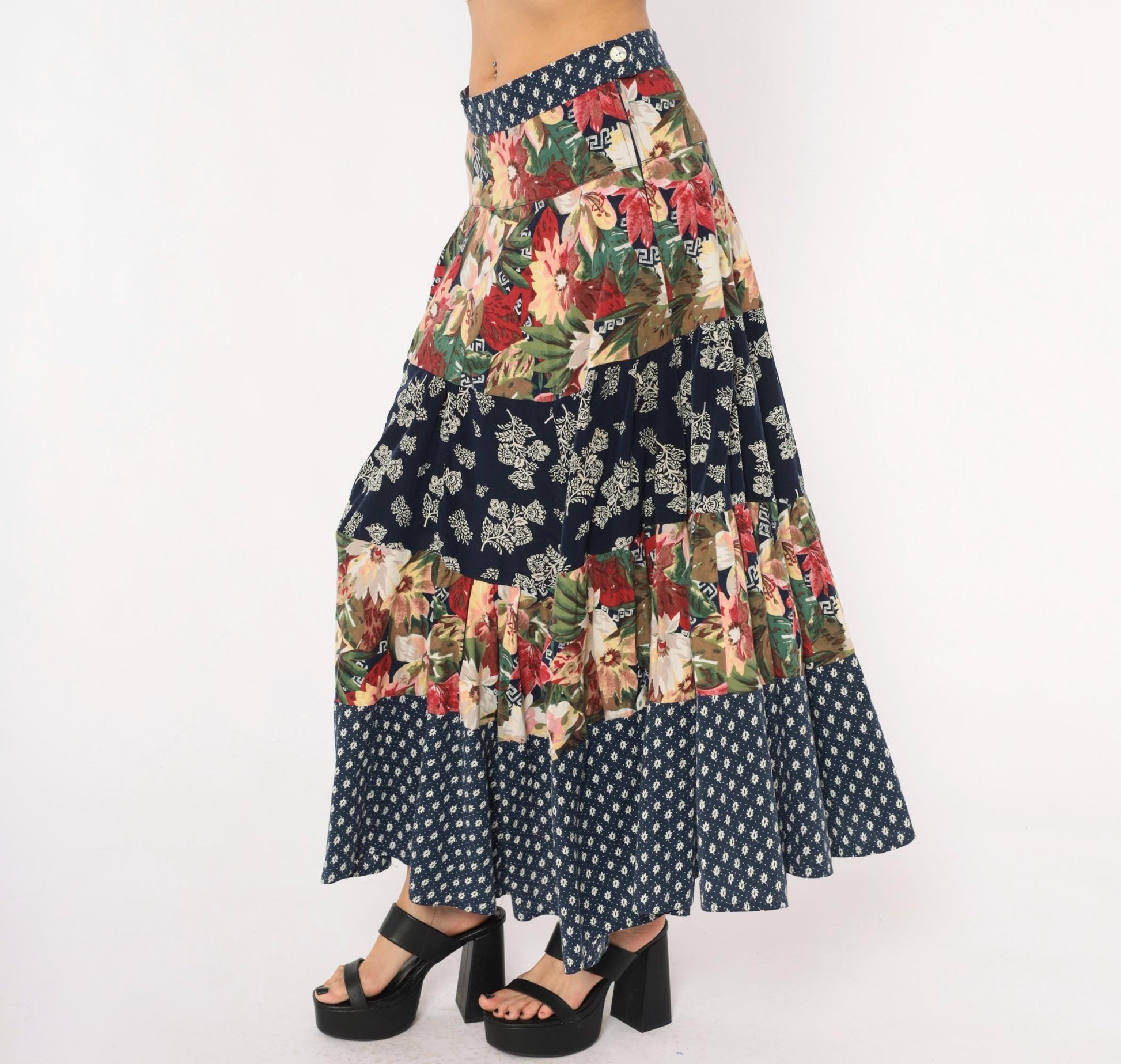 80s Patchwork Tiered Midi Skirt Floral Navy Cotton Medium M