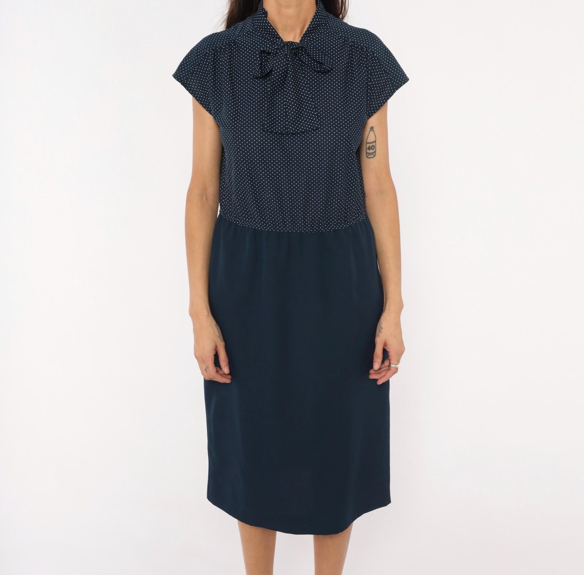 70s Navy White Polka Dot Bow Neck Dress Cap Sleeve Knee-Length Medium