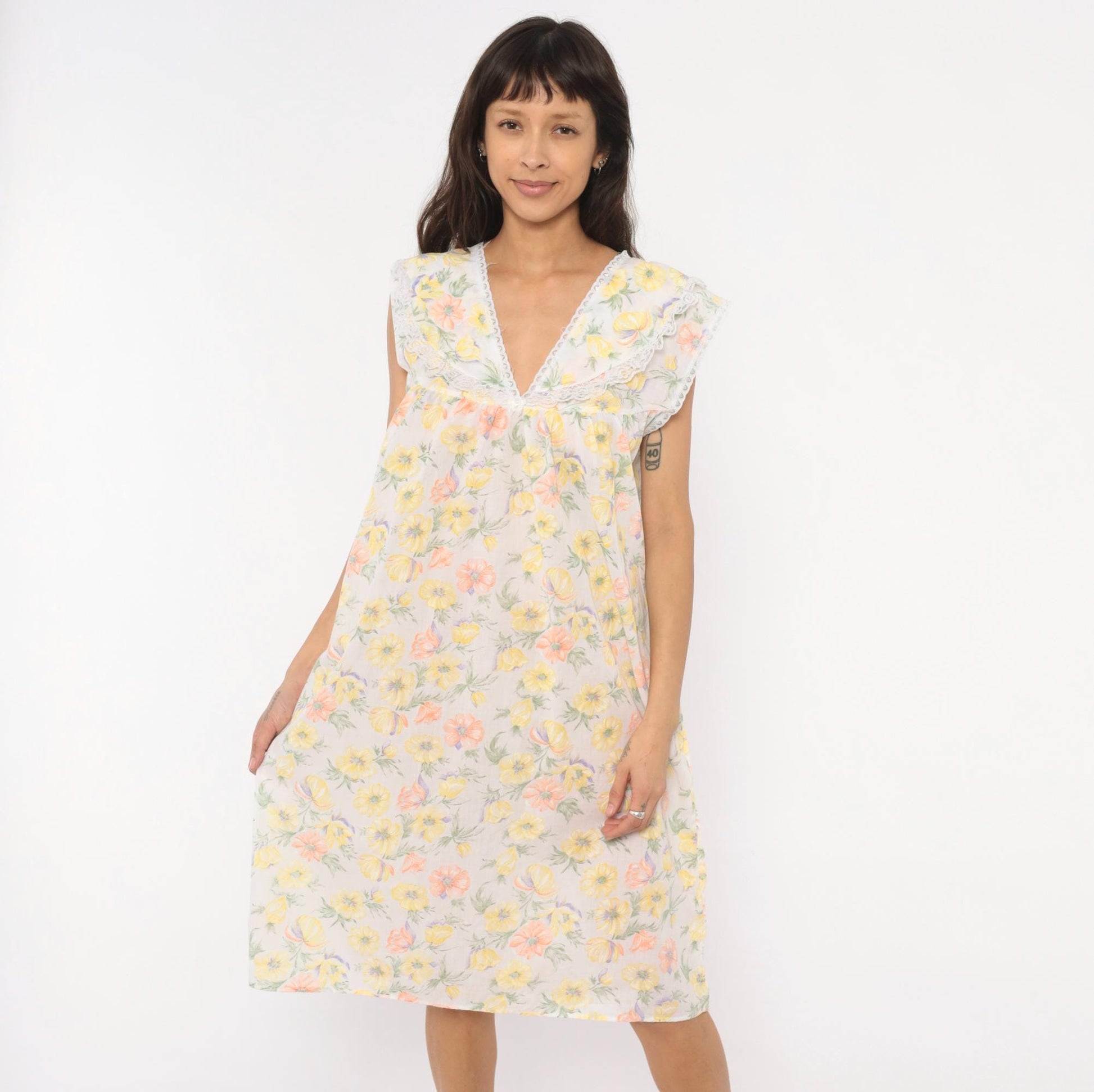 80s Floral Anemone Cotton Nightgown White Lace V-Neck Knee Length Medium M