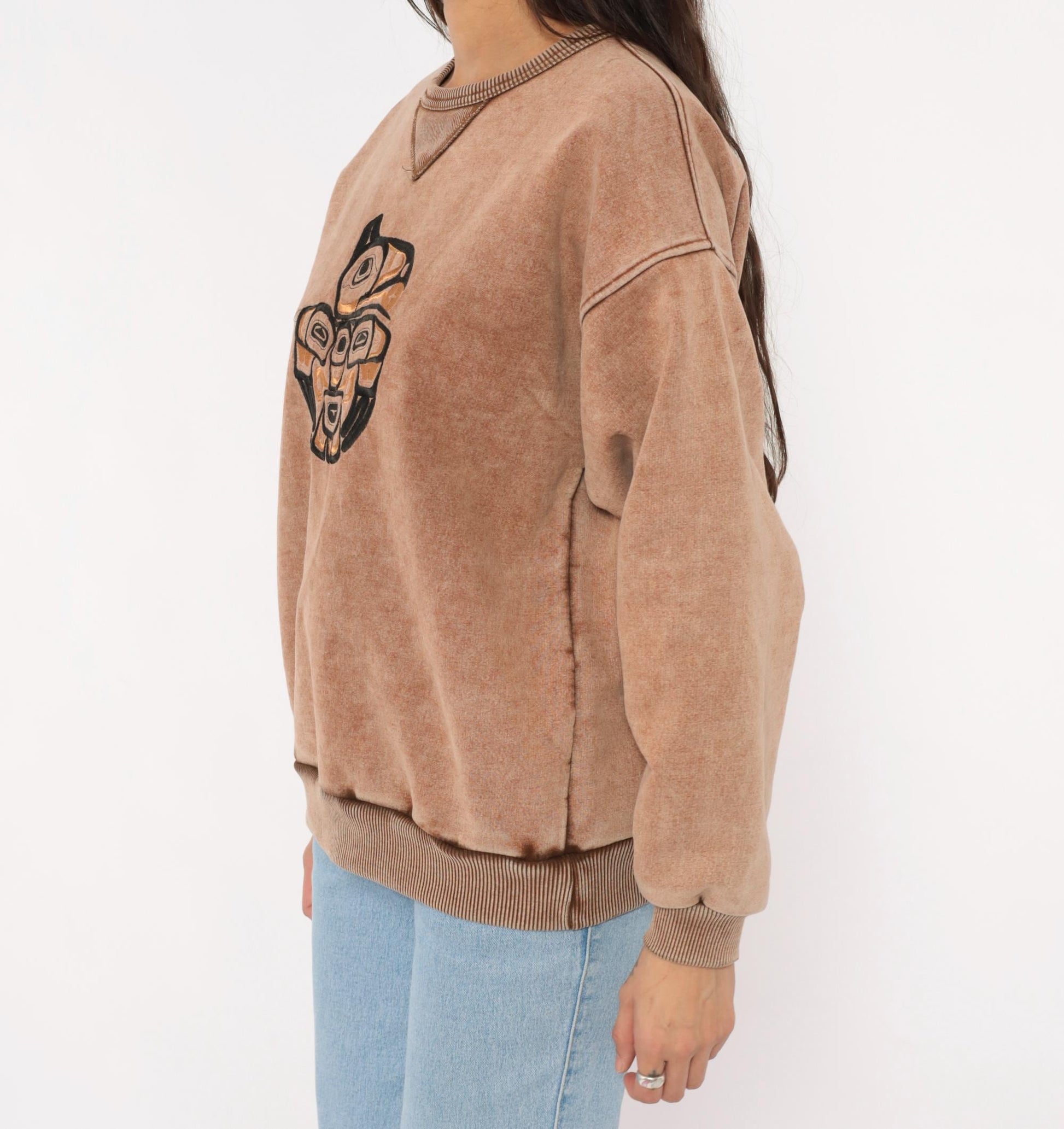 90s Pacific Northwest Native Art Embroidered Sweatshirt Stonewash Tan Medium