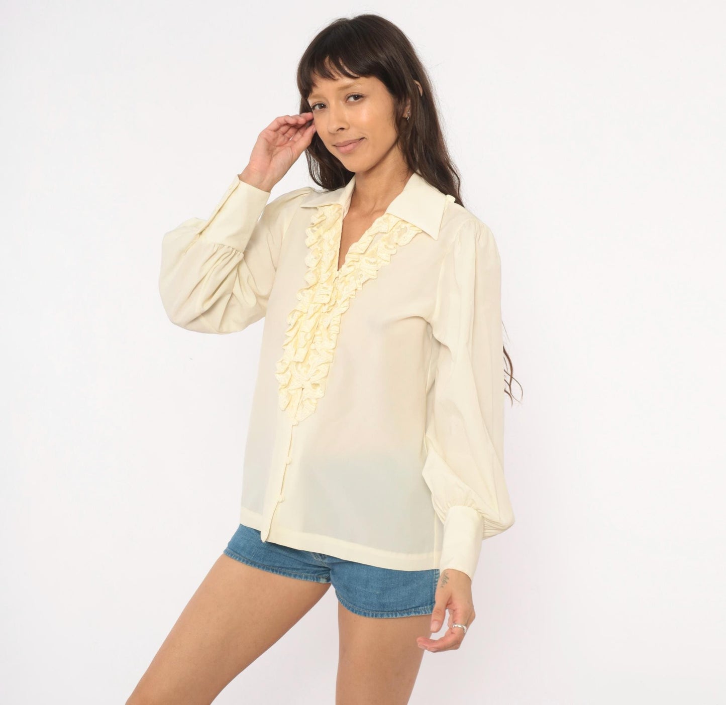 70s Lee Mar Cream Lace Ruffle Blouse Button Front Bishop Sleeve Medium
