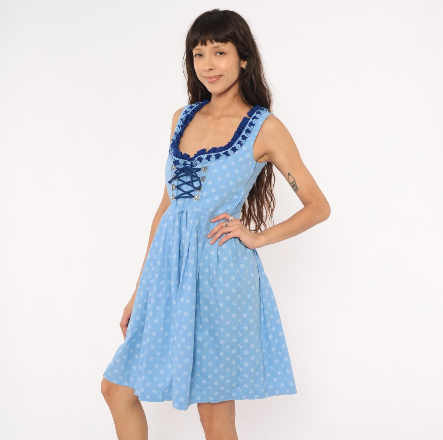 2000s Almenrausch Bavarian Dirndl Dress Sky Blue Floral Cotton Medium M