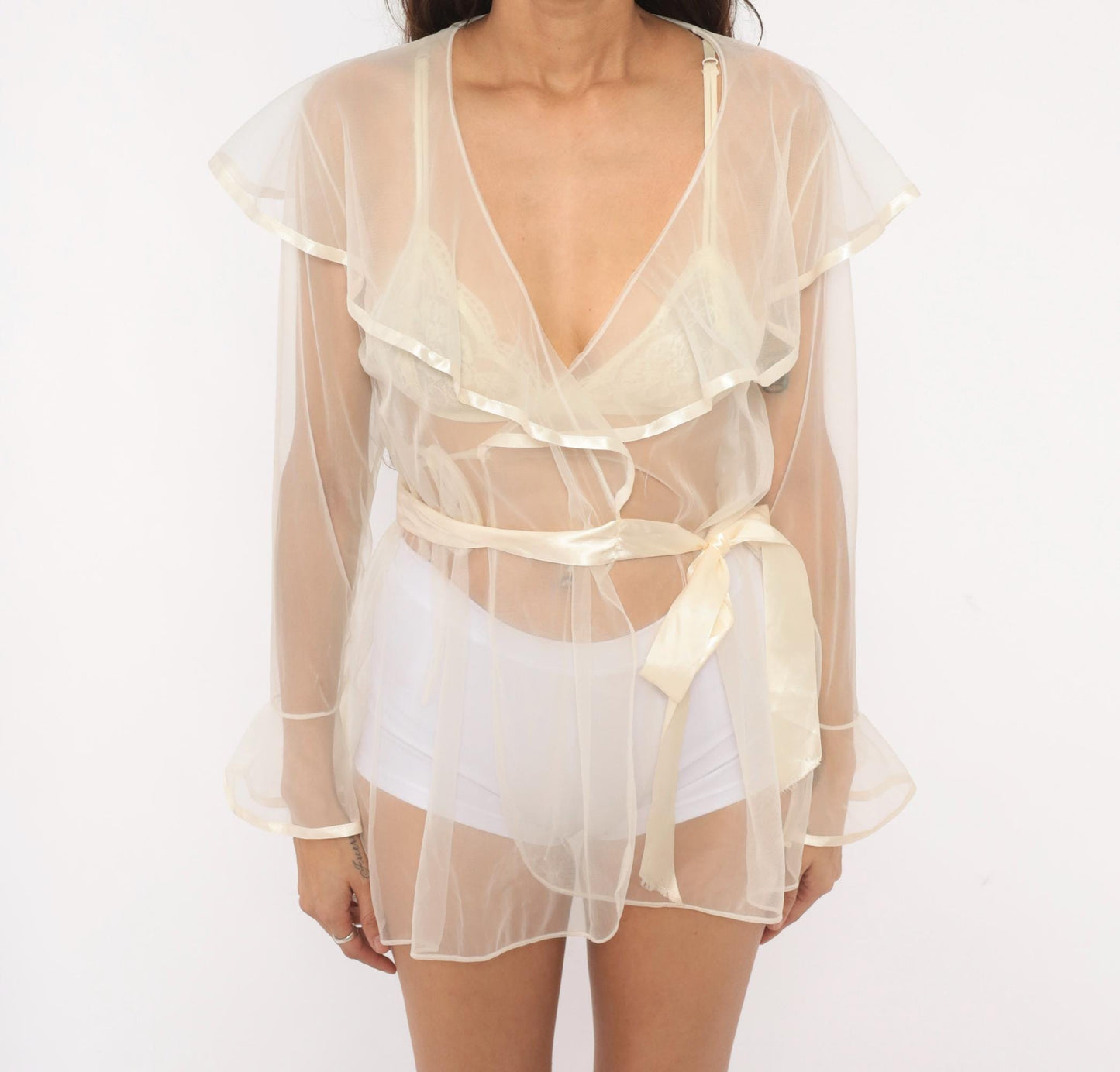 90s Cinema Etoile Sheer Organza Wrap Robe Cream Ruffle Collar Small