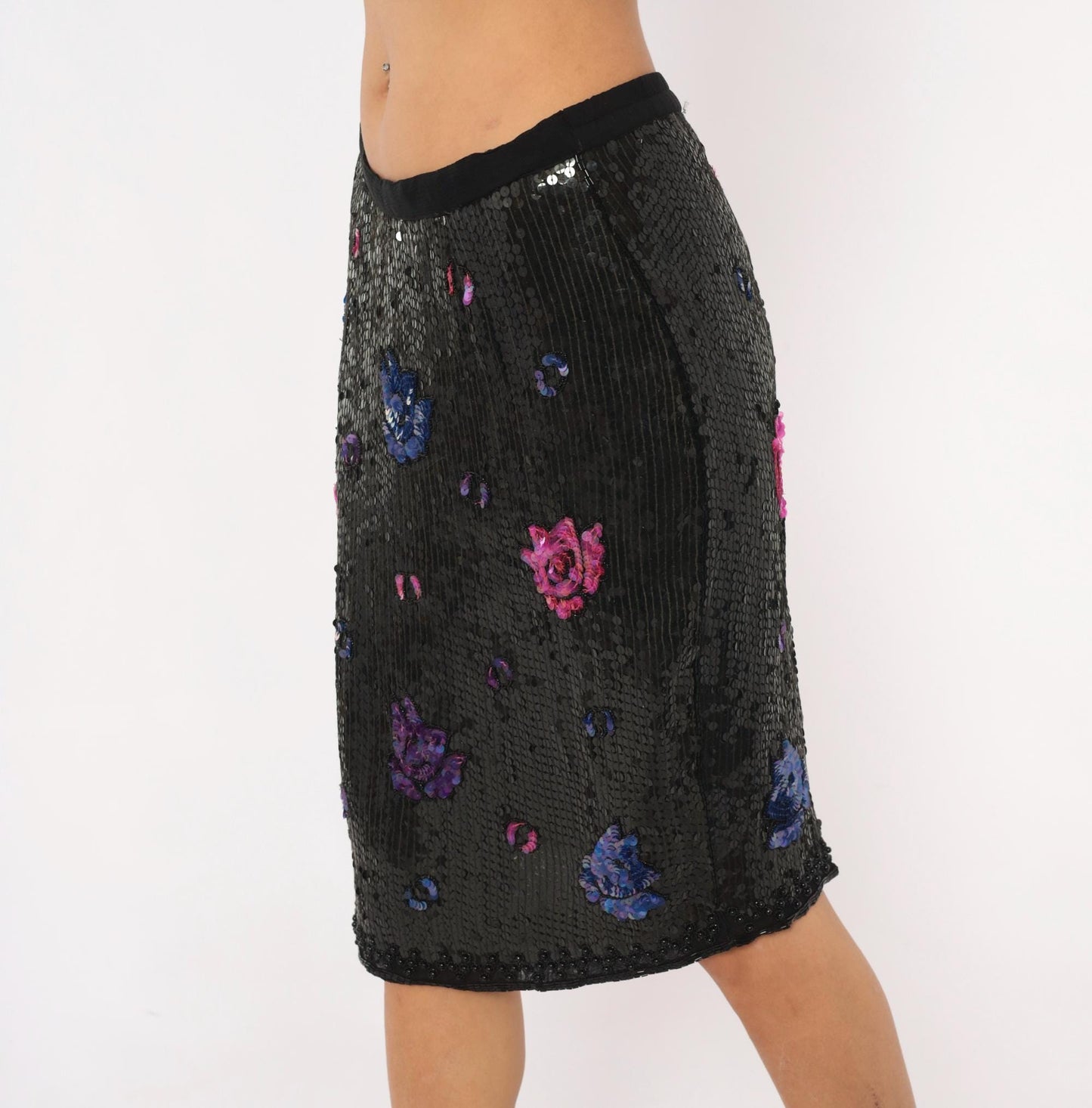 1980s Black Silk Sequin Pencil Skirt Floral Beaded Rose Medium M