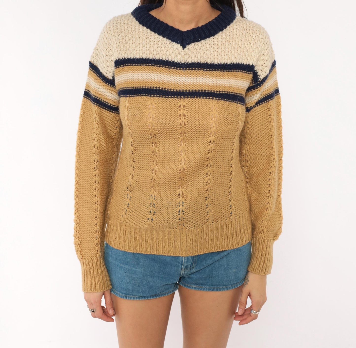 70s Fully Fashioned Cable Knit V-Neck Sweater Tan Navy Cream Striped Small
