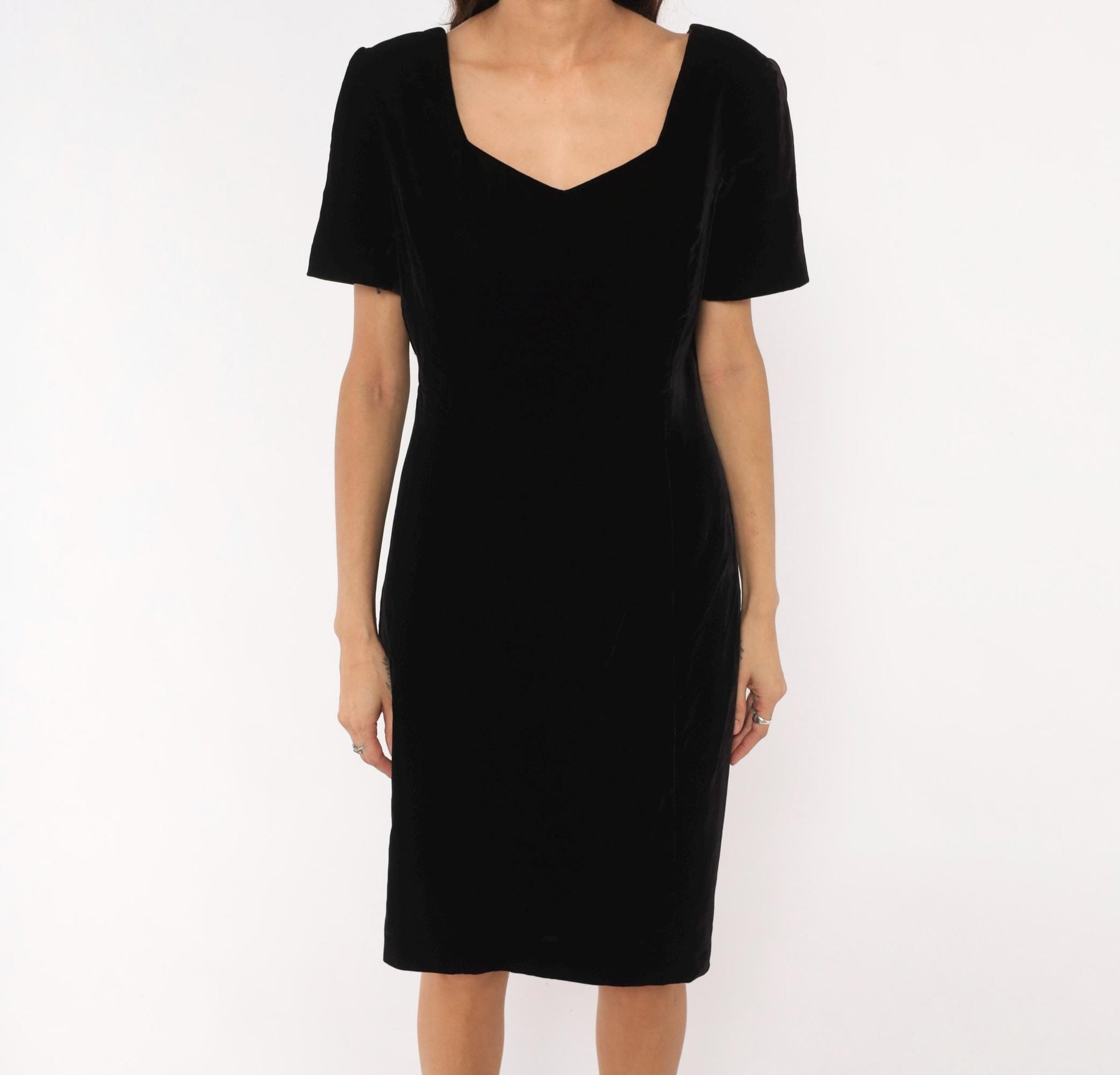 90s Maggy London Black Velvet Cocktail Dress Sweetheart Neckline Medium M