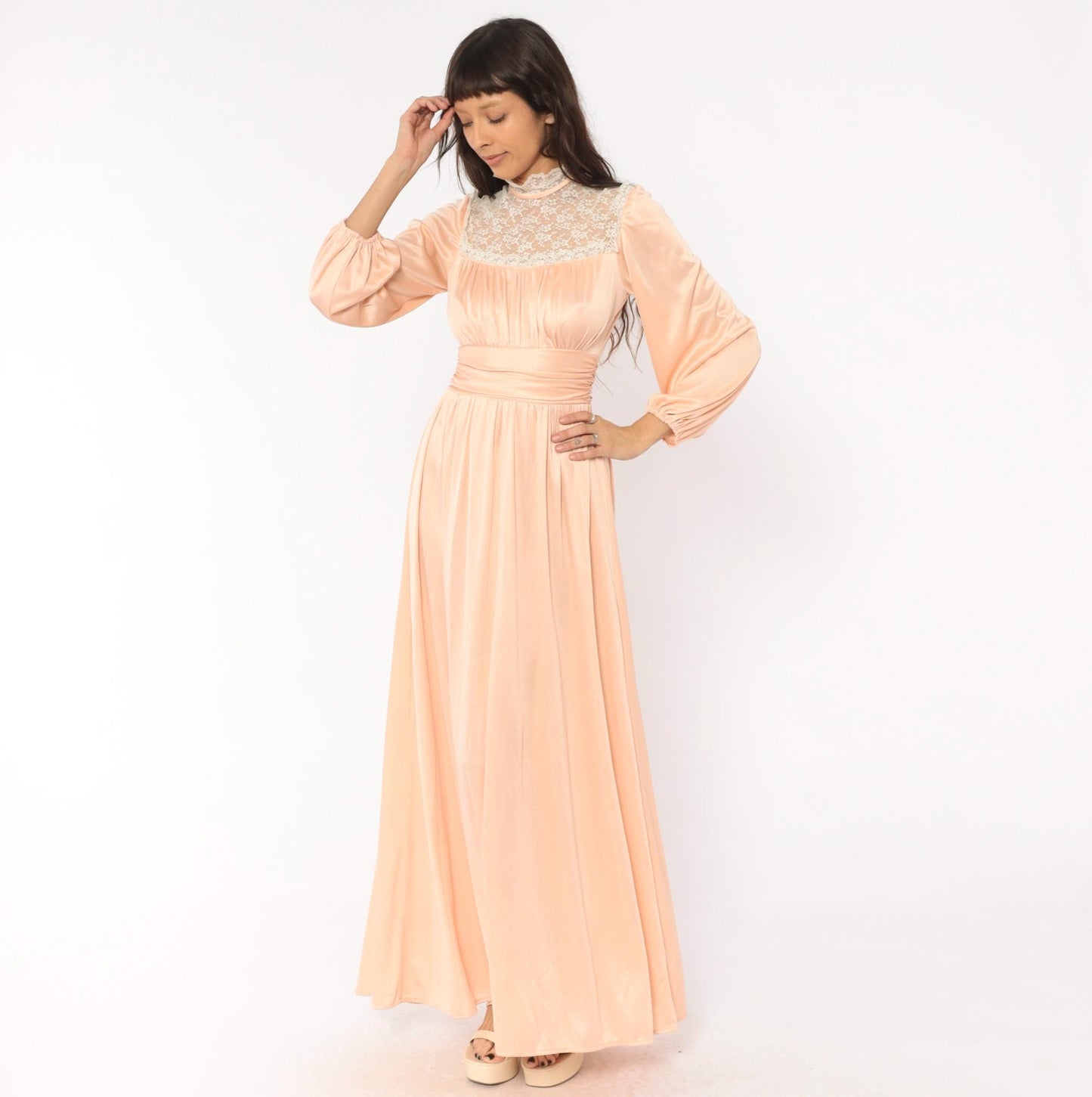 70s Peach Lace Maxi Gown High Neck Bishop Sleeve A-Line Small