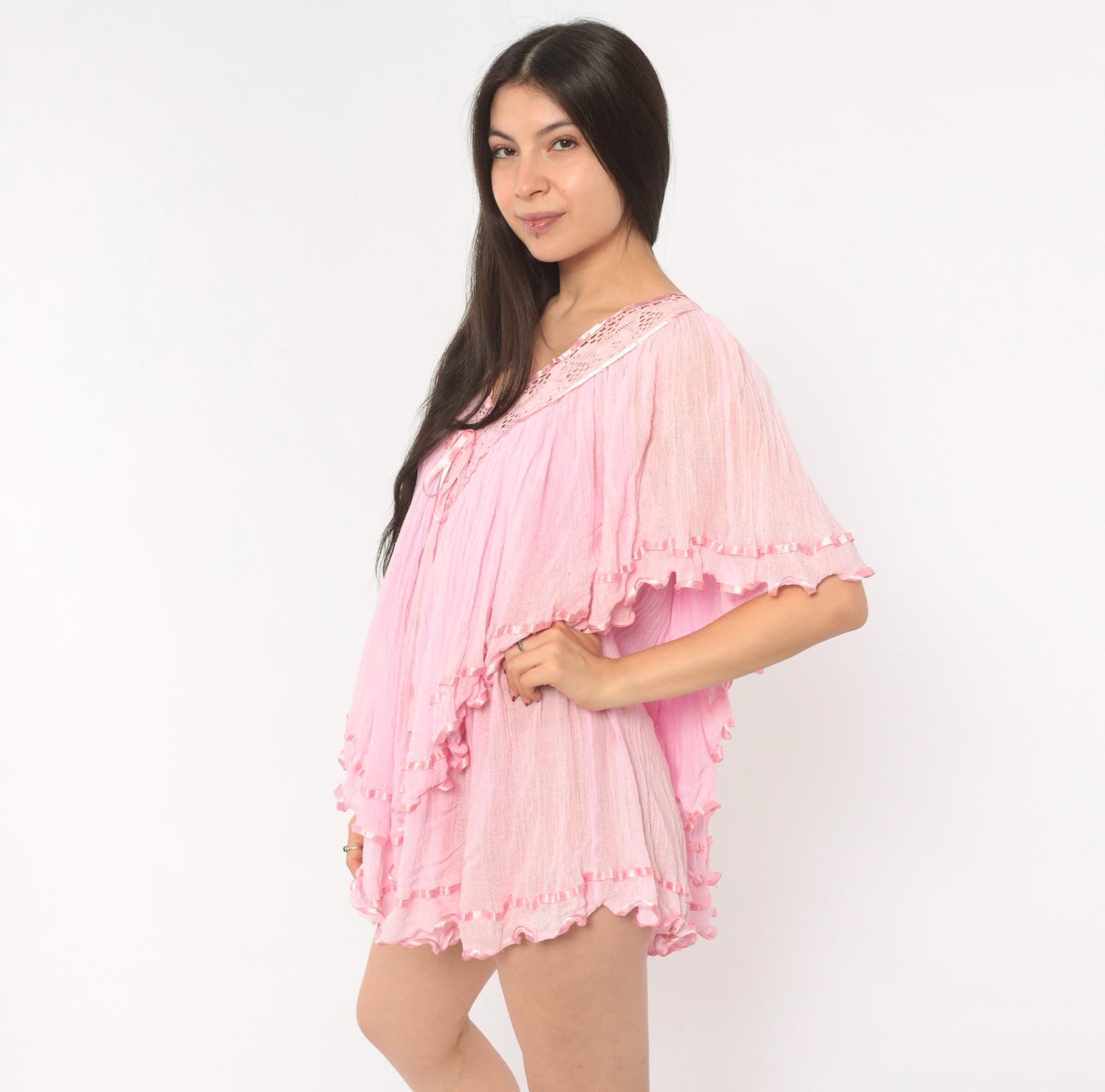 90s Pink Cotton Gauze Crochet V-Neck Blouse Ribbon Butterfly Sleeve Medium