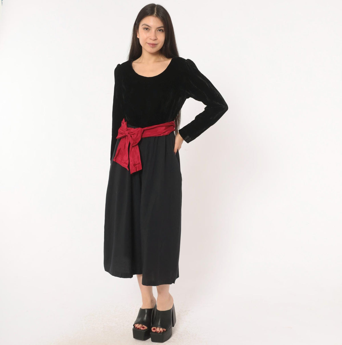 90s Petite Lanz Black Velvet Jumpsuit Burgundy Sash Puff Sleeve Small S