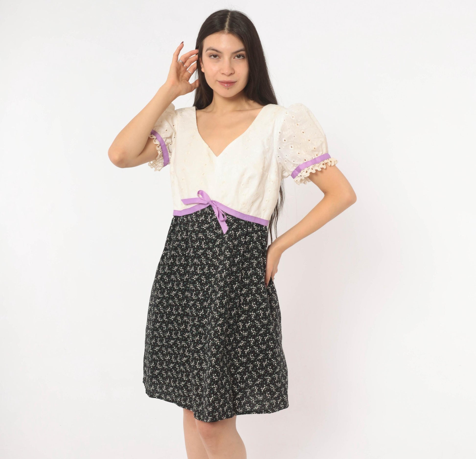 70s Princess Kaiulani Empire Waist Dress Eyelet Puff Sleeve Black Floral Medium M