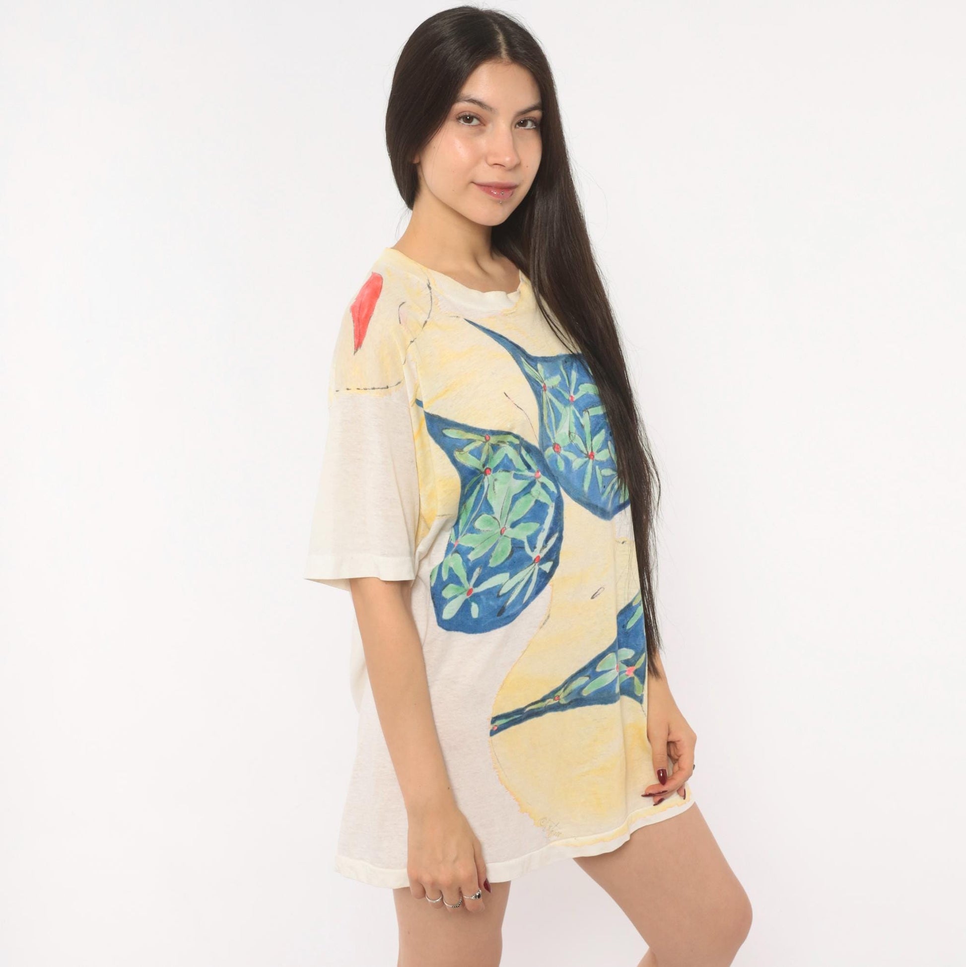 80s Hand-Painted Bikini Woman Tropical Cocktail Graphic Tee Cream Small