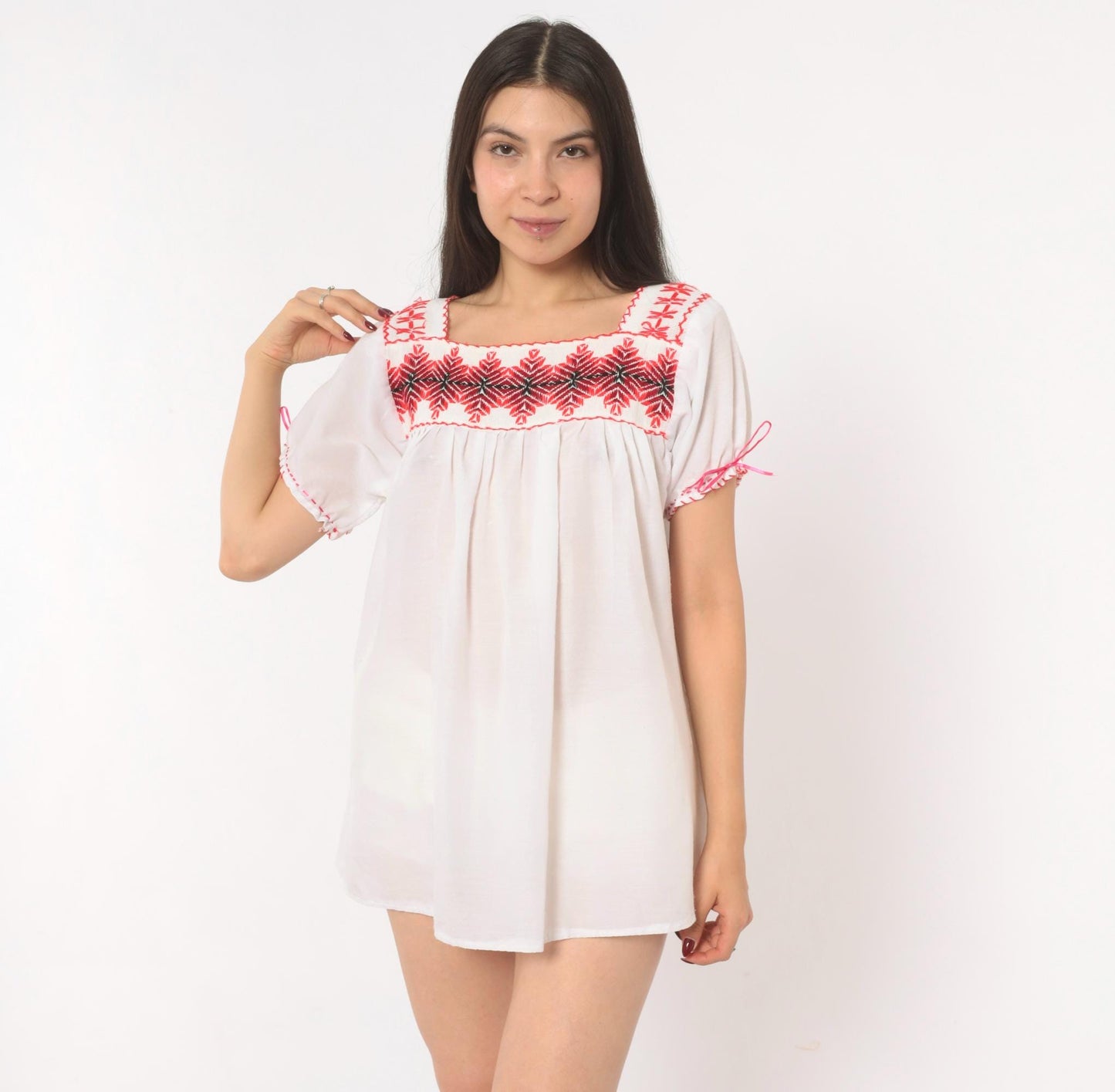 90s White Peasant Blouse Embroidered Red Cross Stitch Square Neck Puff Sleeve Medium