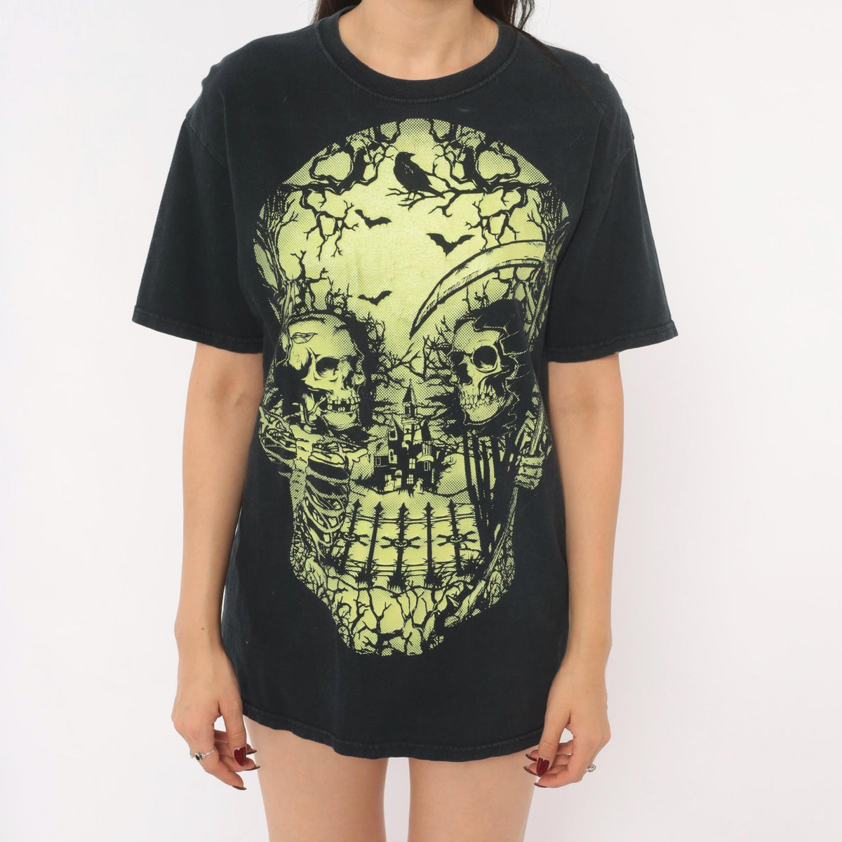 Y2K Skull Graveyard Graphic Tee Fruit of the Loom Black Cotton Medium