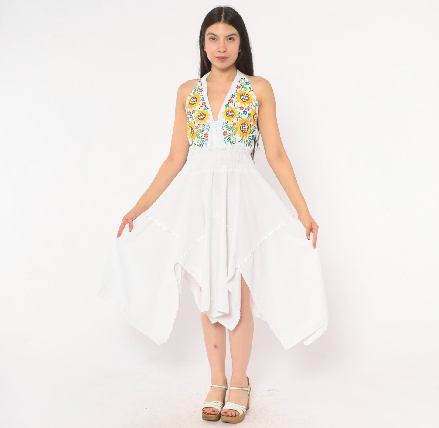 90s White Sunflower Embroidered Halter Dress Cotton Handkerchief Hem Medium