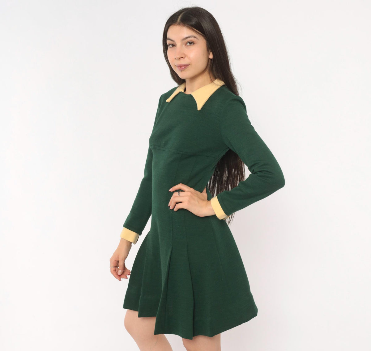 1960s Mod Mini Dress Olive Wool Pointed Collar Cream Long Sleeve Small