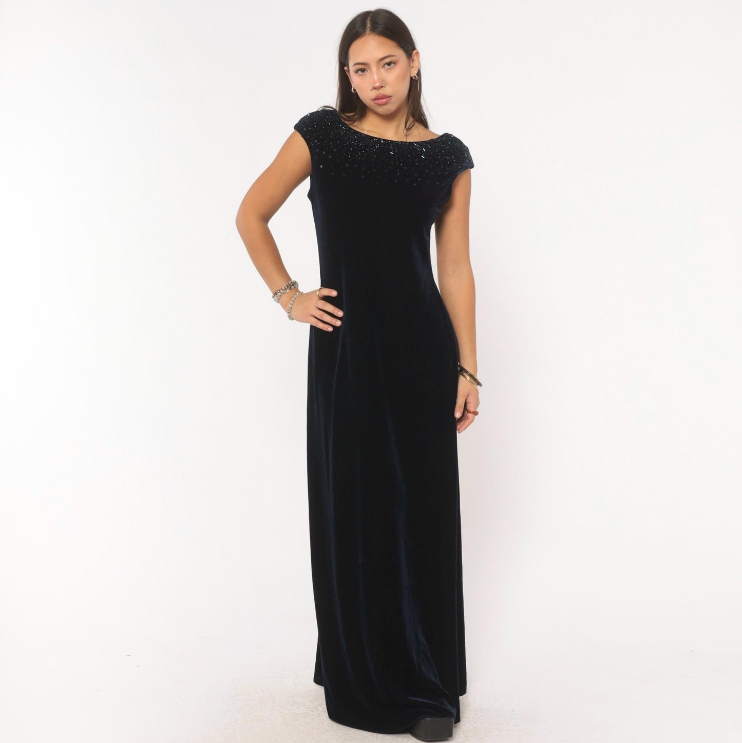 90s J. R. Nites Navy Velvet Gown Beaded Sequin Cap Sleeve Boat Neck Medium