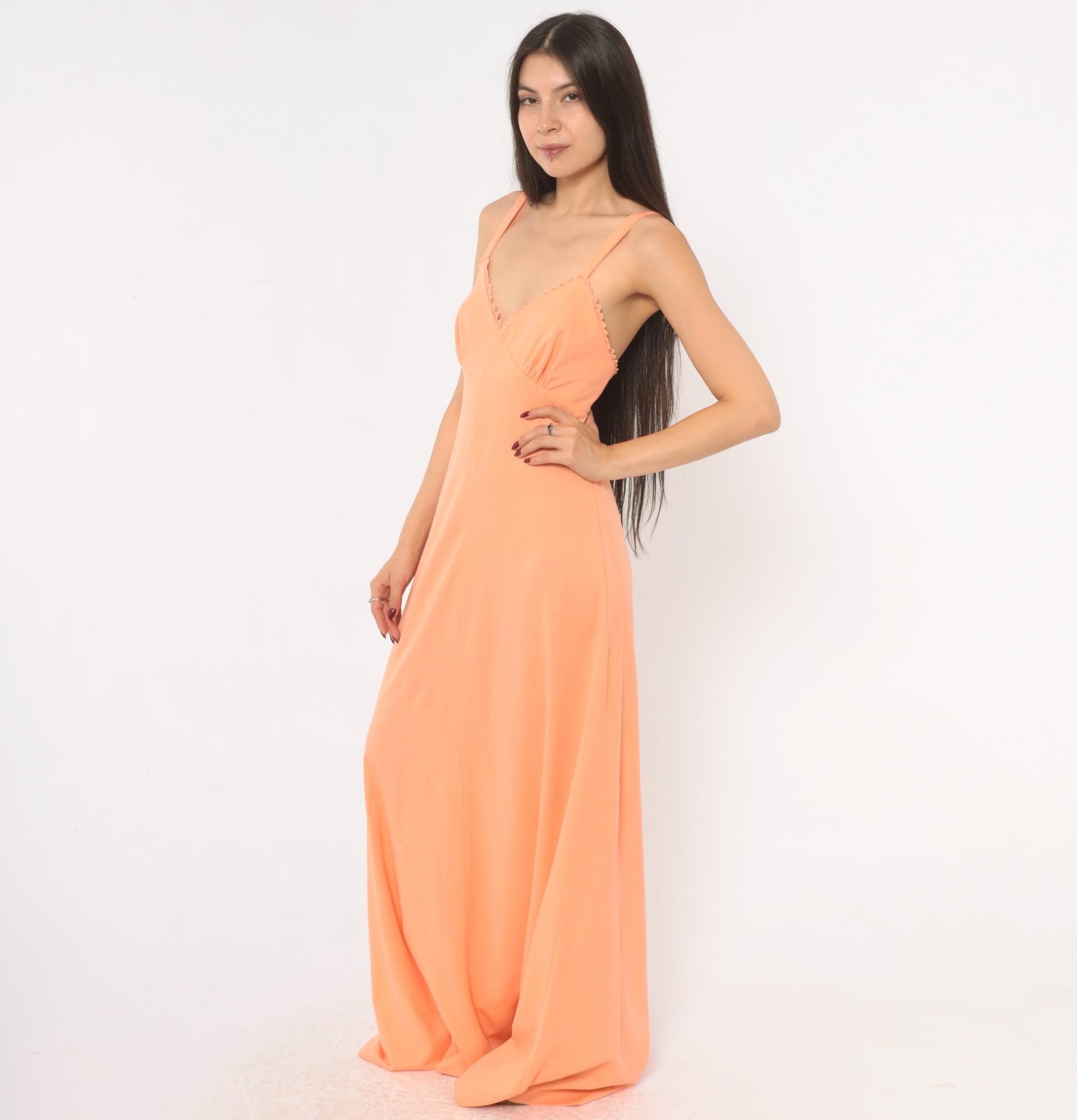 70s Peach Maxi Dress V-Neck Empire Waist Scalloped Lace Spaghetti Strap Medium M