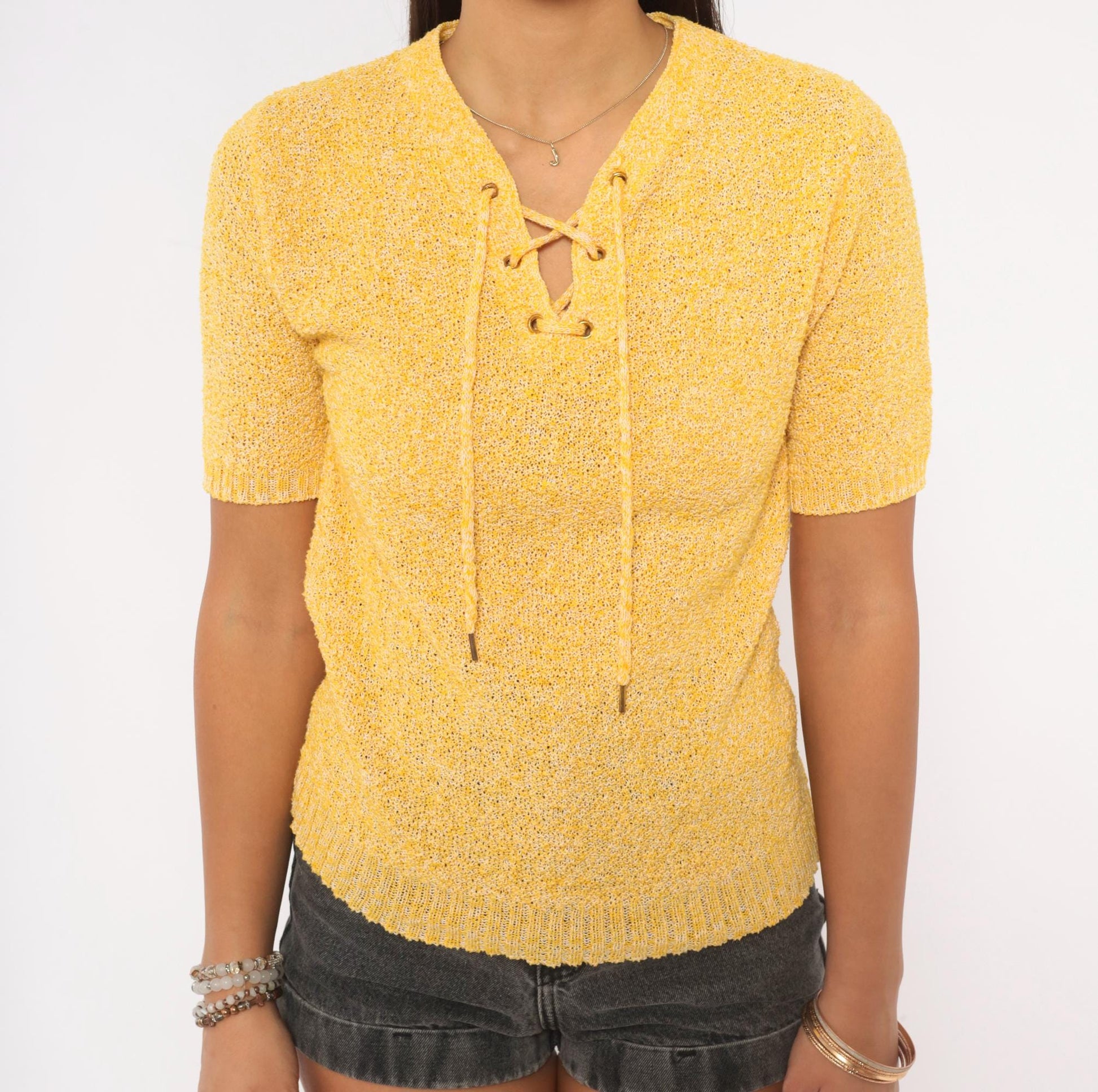 70s Sears Yellow Bouclé Knit Top Lace-Up V-Neck Short Sleeve Small Medium